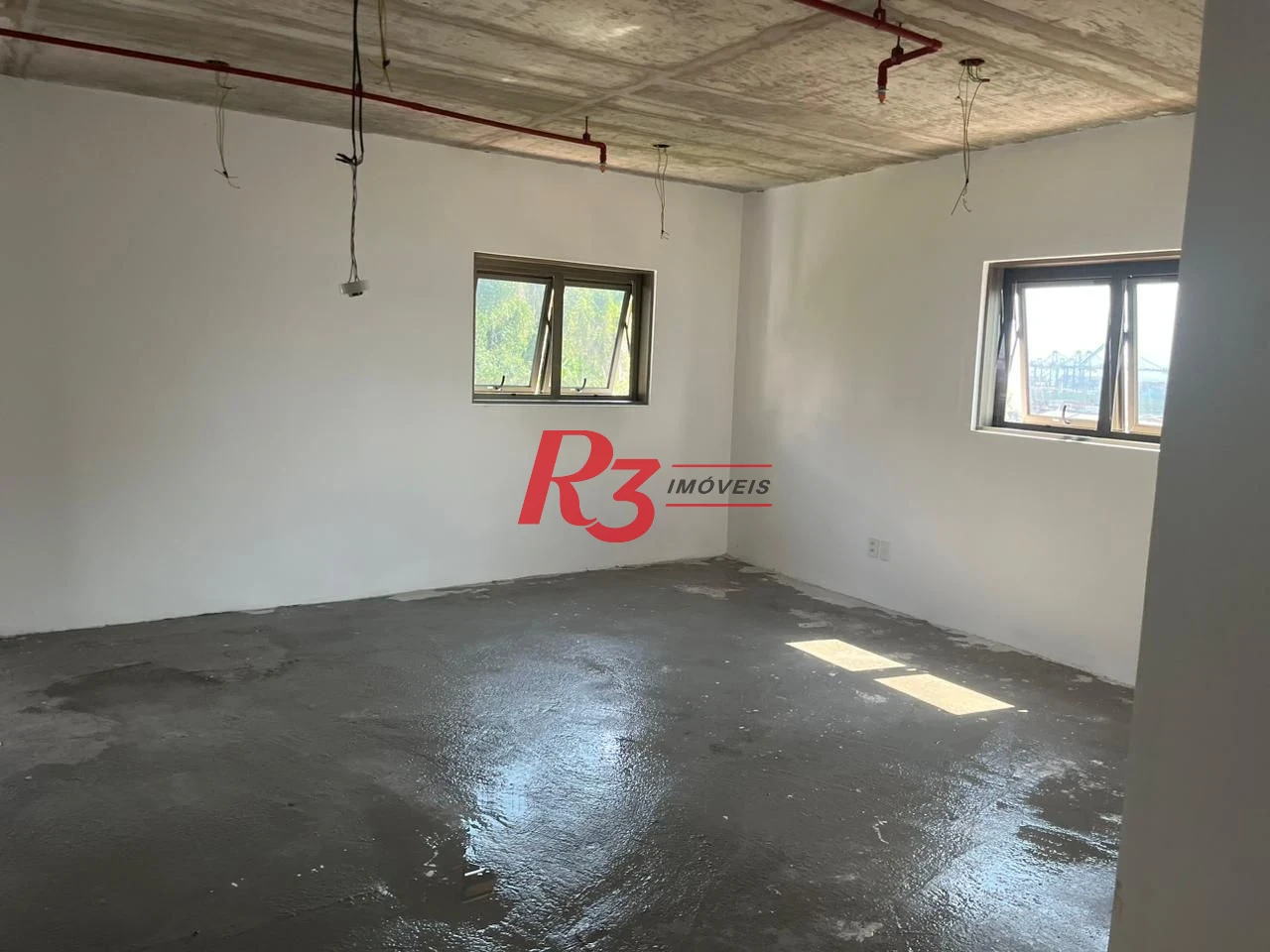 Sala à venda, 66 m² por R$ 460.000,00 - Valongo - Santos/SP