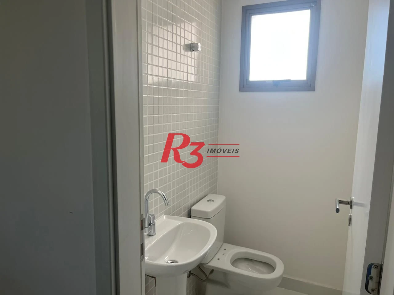 Sala à venda, 66 m² por R$ 460.000,00 - Valongo - Santos/SP
