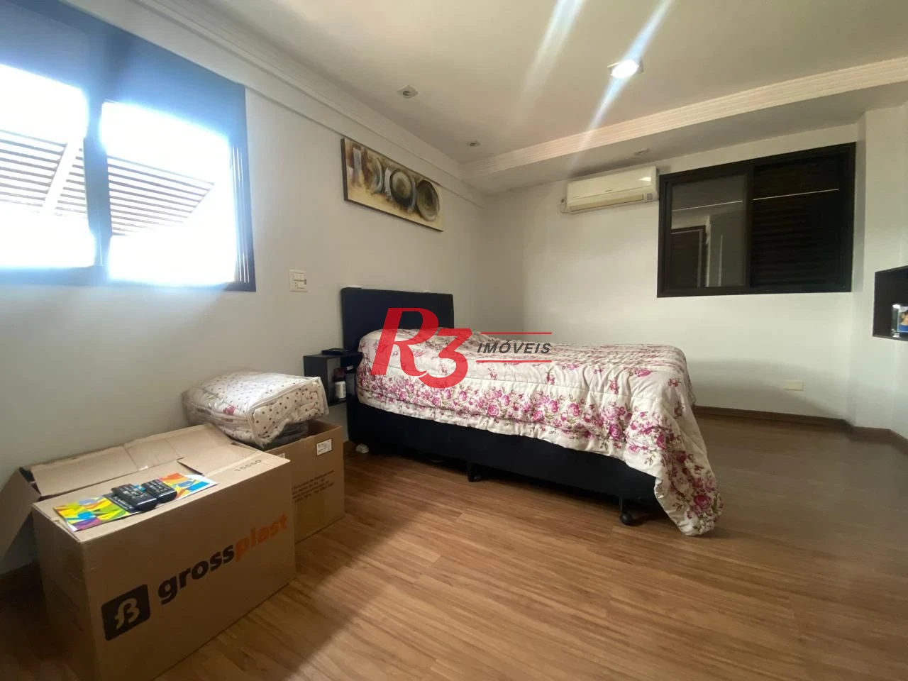 Cobertura à venda, 266 m² por R$ 715.000,00 - Centro - São Vicente/SP