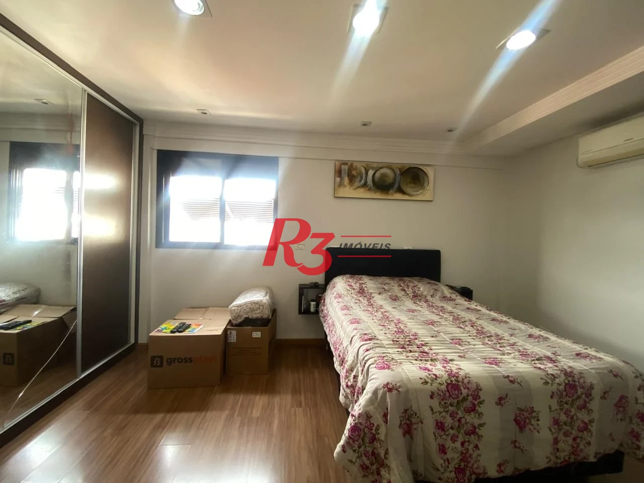 Cobertura à venda, 266 m² por R$ 715.000,00 - Centro - São Vicente/SP