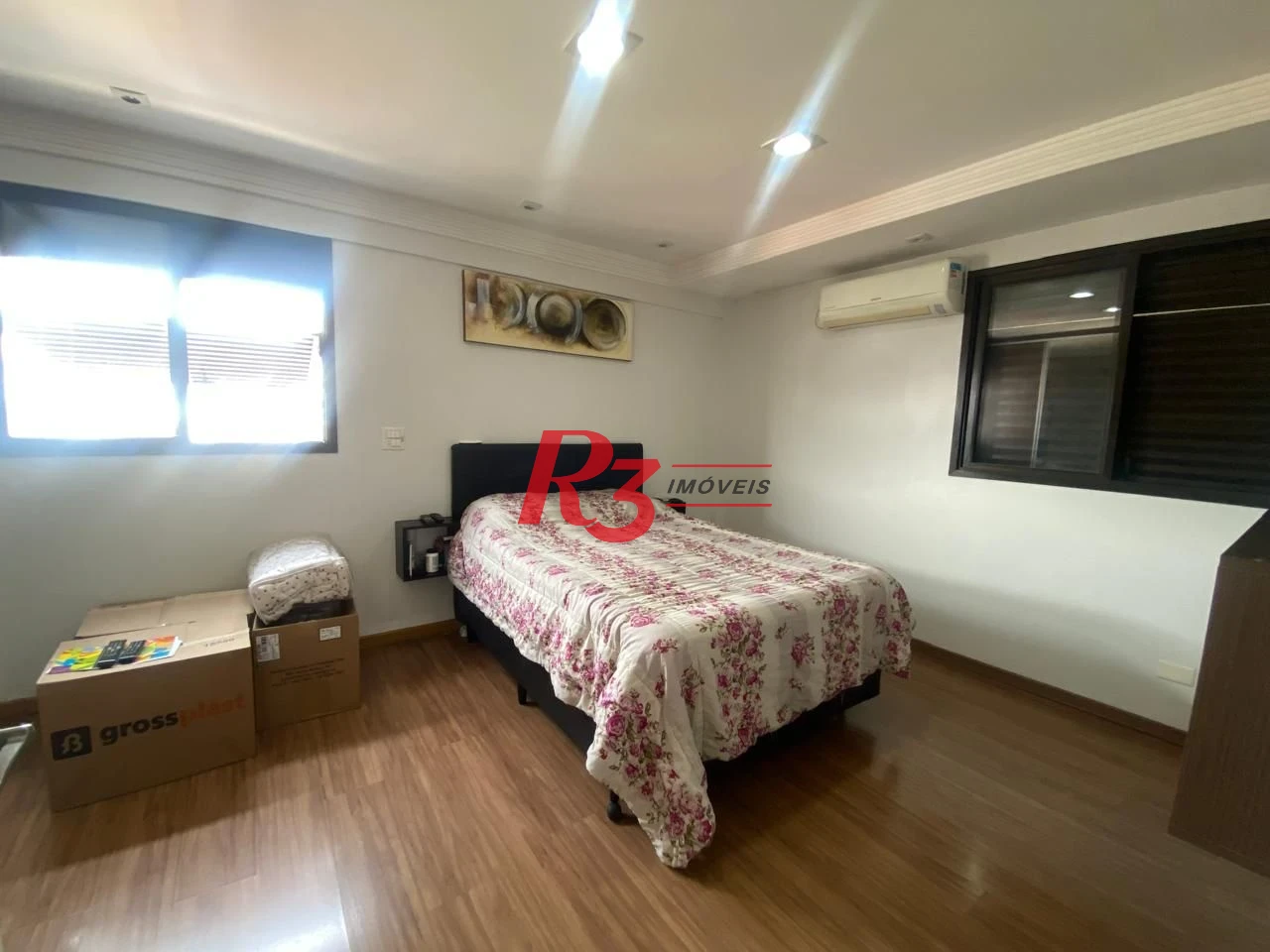 Cobertura à venda, 266 m² por R$ 715.000,00 - Centro - São Vicente/SP
