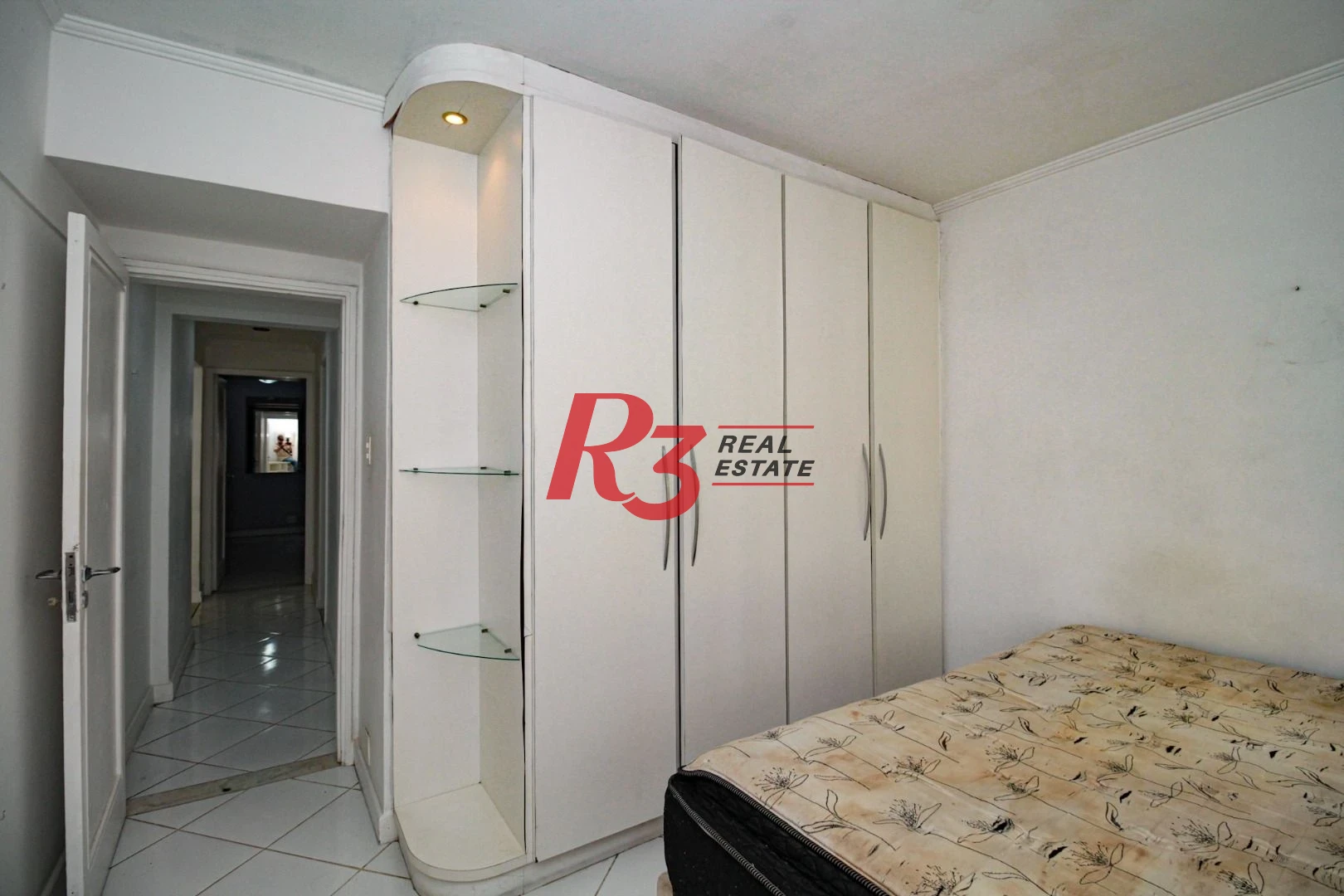 Apartamento com 3 dormitórios à venda, 120 m² por R$ 730.000,00 - Boqueirão - Santos/SP