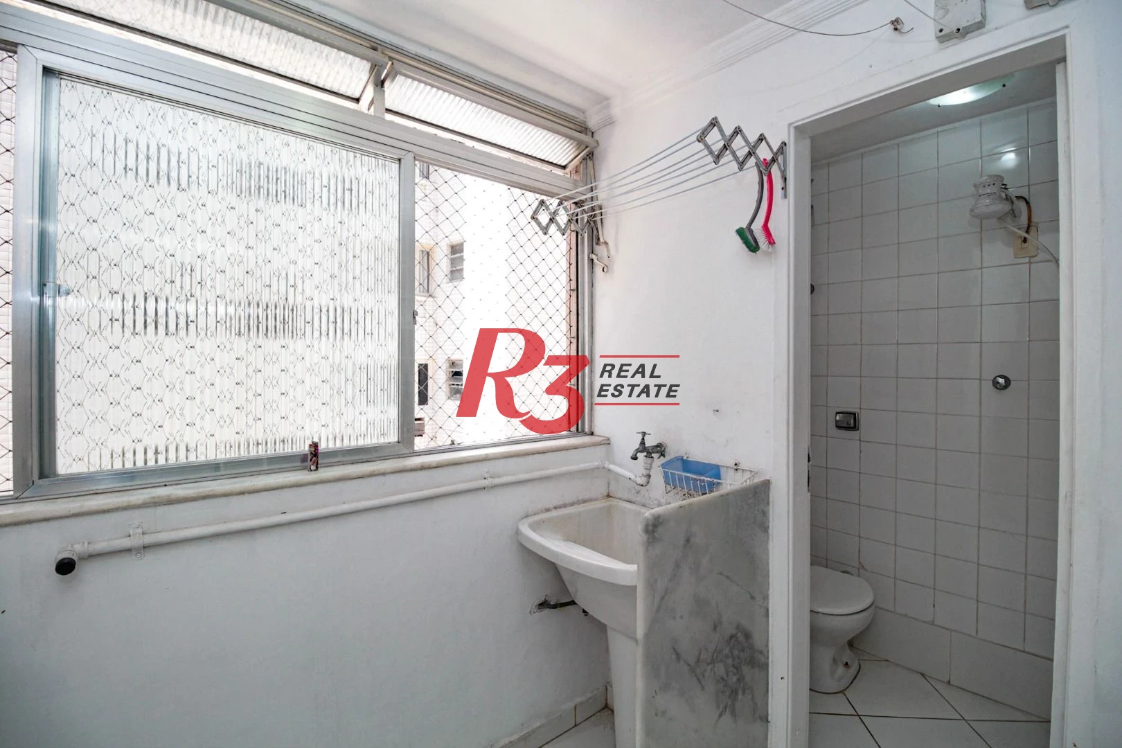 Apartamento com 3 dormitórios à venda, 120 m² por R$ 730.000,00 - Boqueirão - Santos/SP