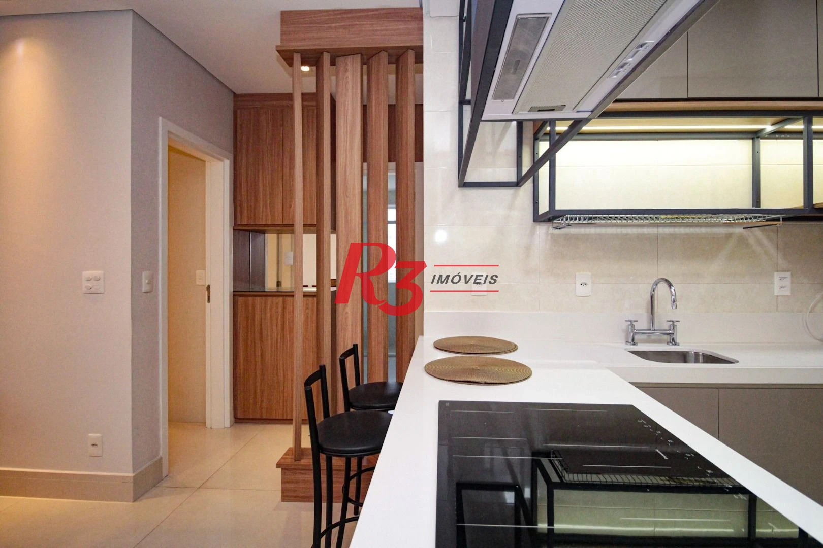 Apartamento com 2 dormitórios para alugar, 96 m² por R$ 10.500,05/mês - Aparecida - Santos/SP