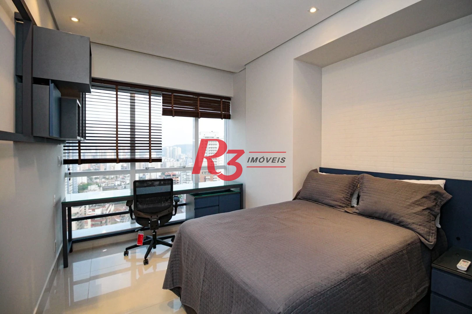 Apartamento com 2 dormitórios para alugar, 96 m² por R$ 10.500,05/mês - Aparecida - Santos/SP