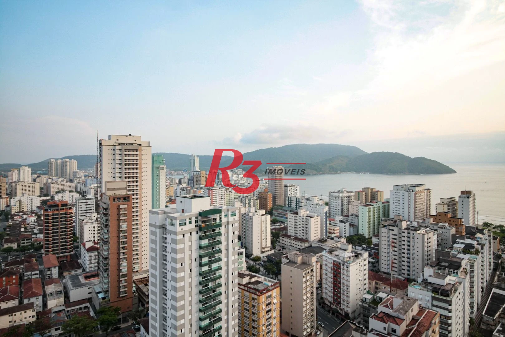 Apartamento com 2 dormitórios para alugar, 96 m² por R$ 10.500,05/mês - Aparecida - Santos/SP