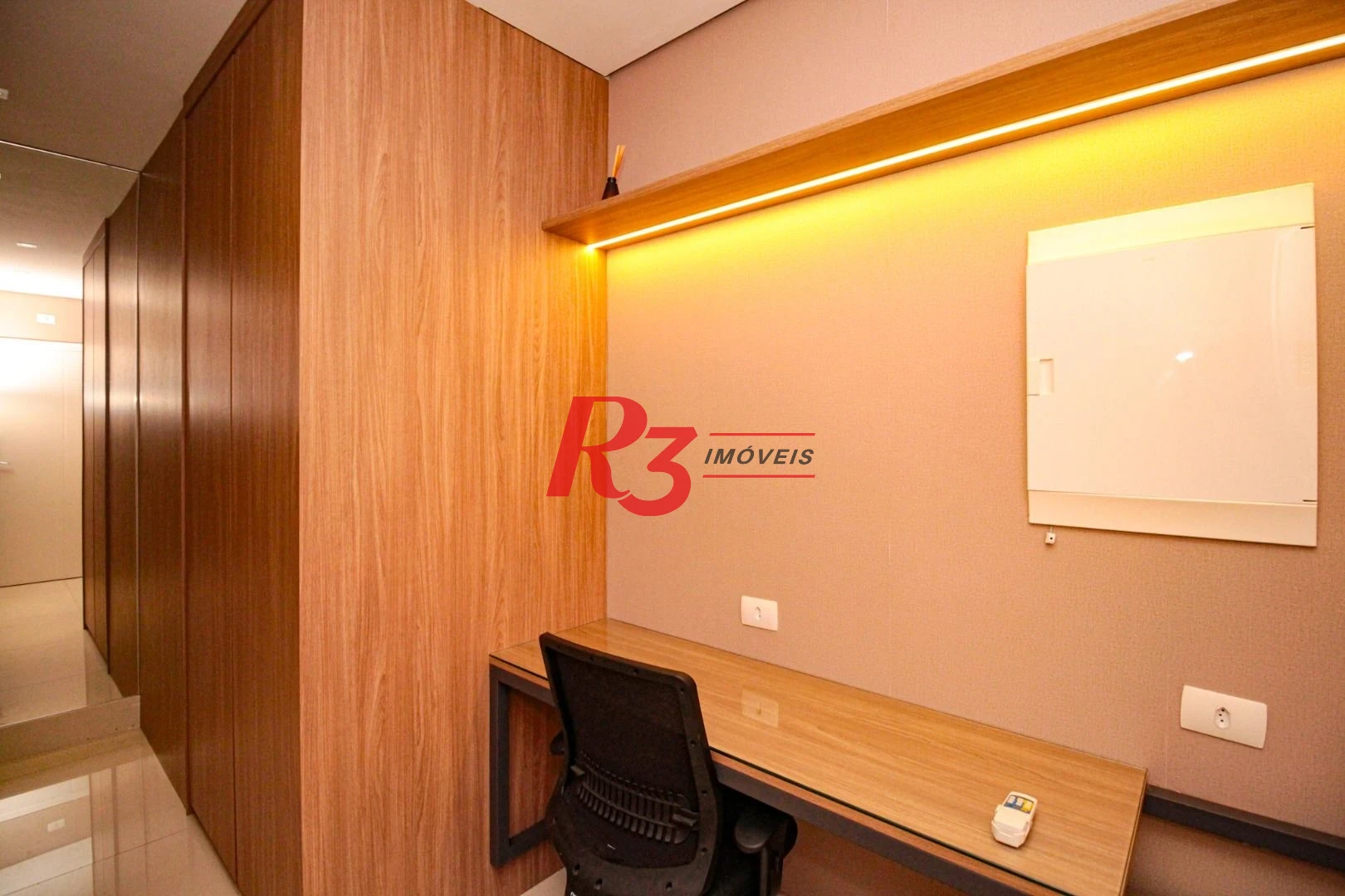 Apartamento com 2 dormitórios para alugar, 96 m² por R$ 10.500,05/mês - Aparecida - Santos/SP