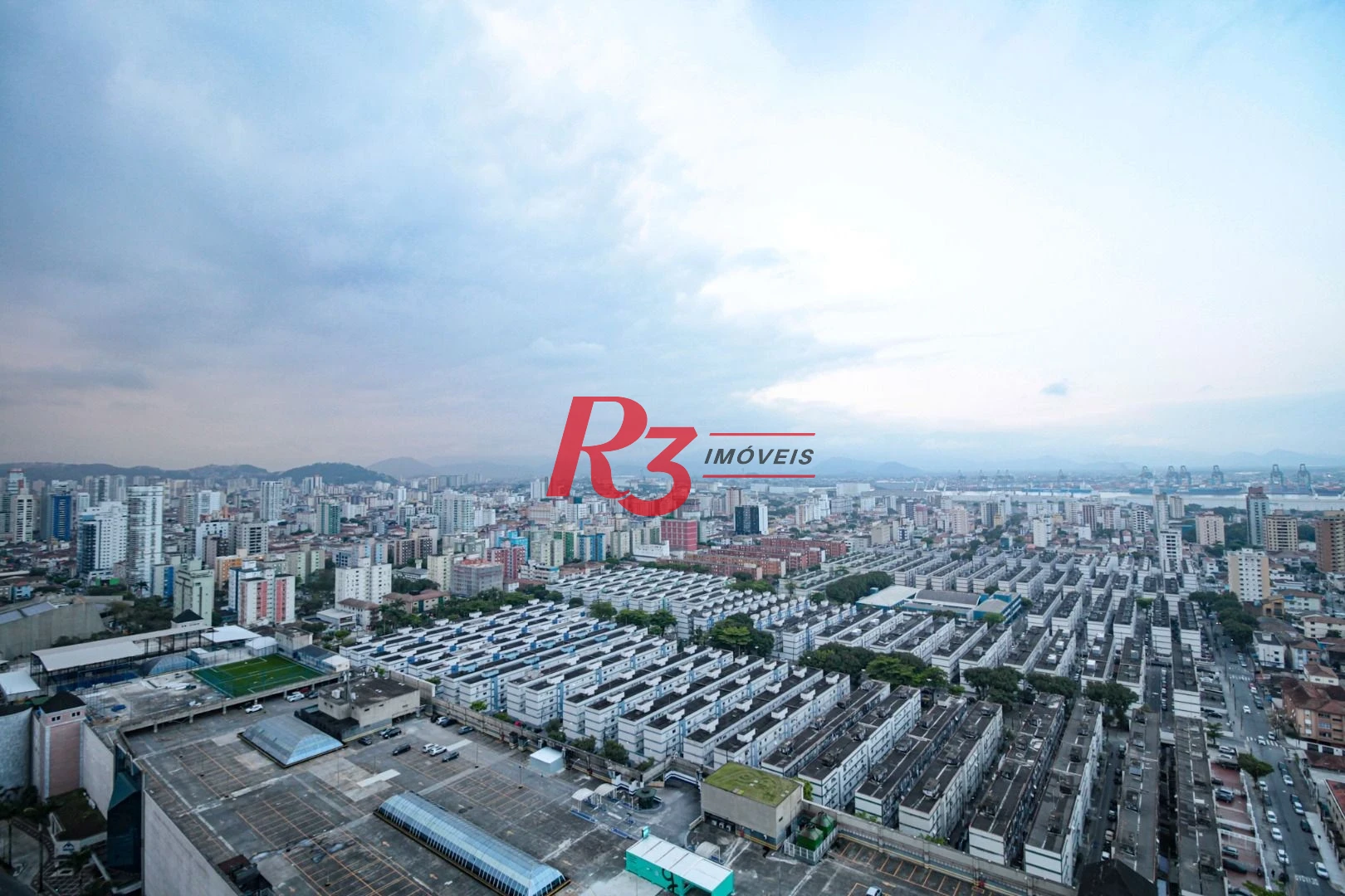 Apartamento com 2 dormitórios para alugar, 96 m² por R$ 10.500,05/mês - Aparecida - Santos/SP