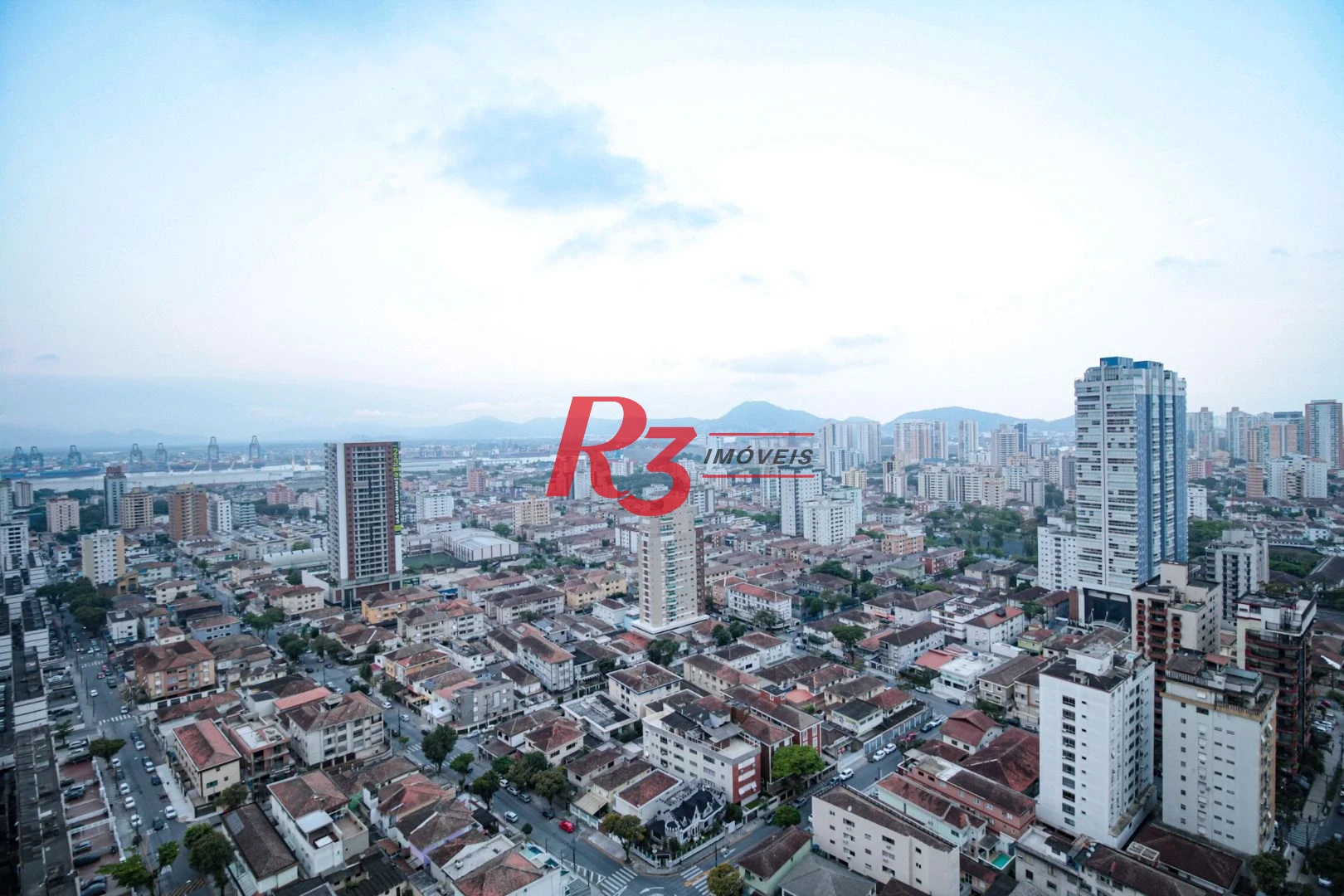 Apartamento com 2 dormitórios para alugar, 96 m² por R$ 10.500,05/mês - Aparecida - Santos/SP