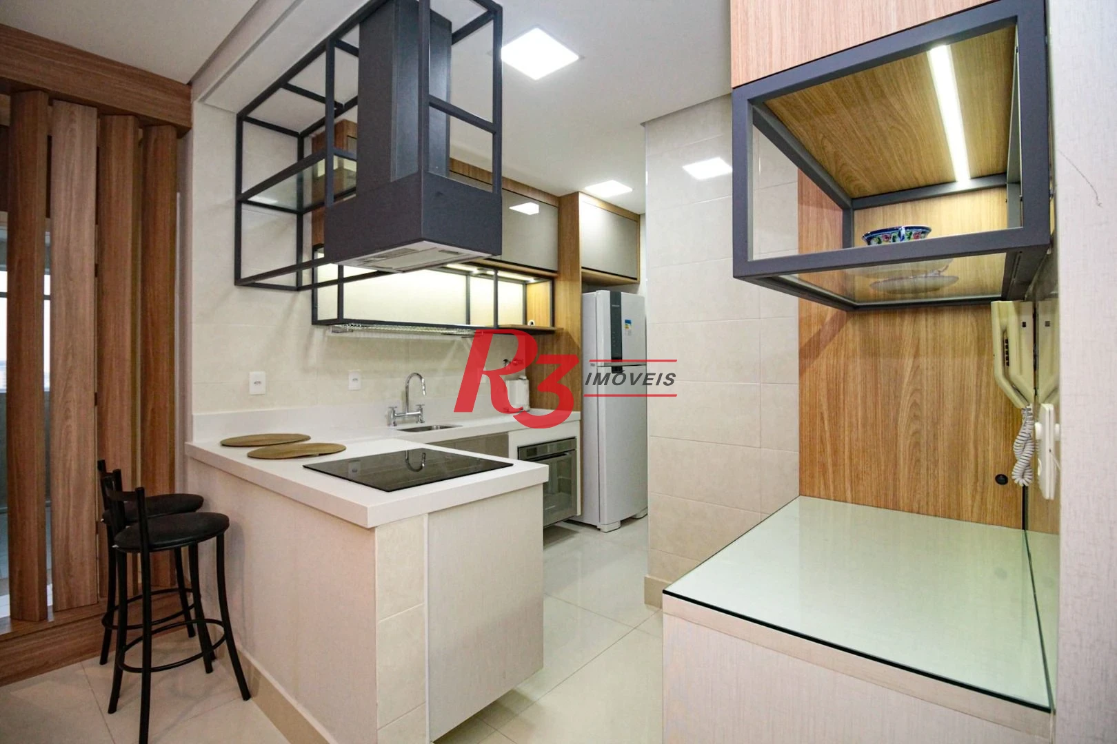 Apartamento com 2 dormitórios para alugar, 96 m² por R$ 10.500,05/mês - Aparecida - Santos/SP