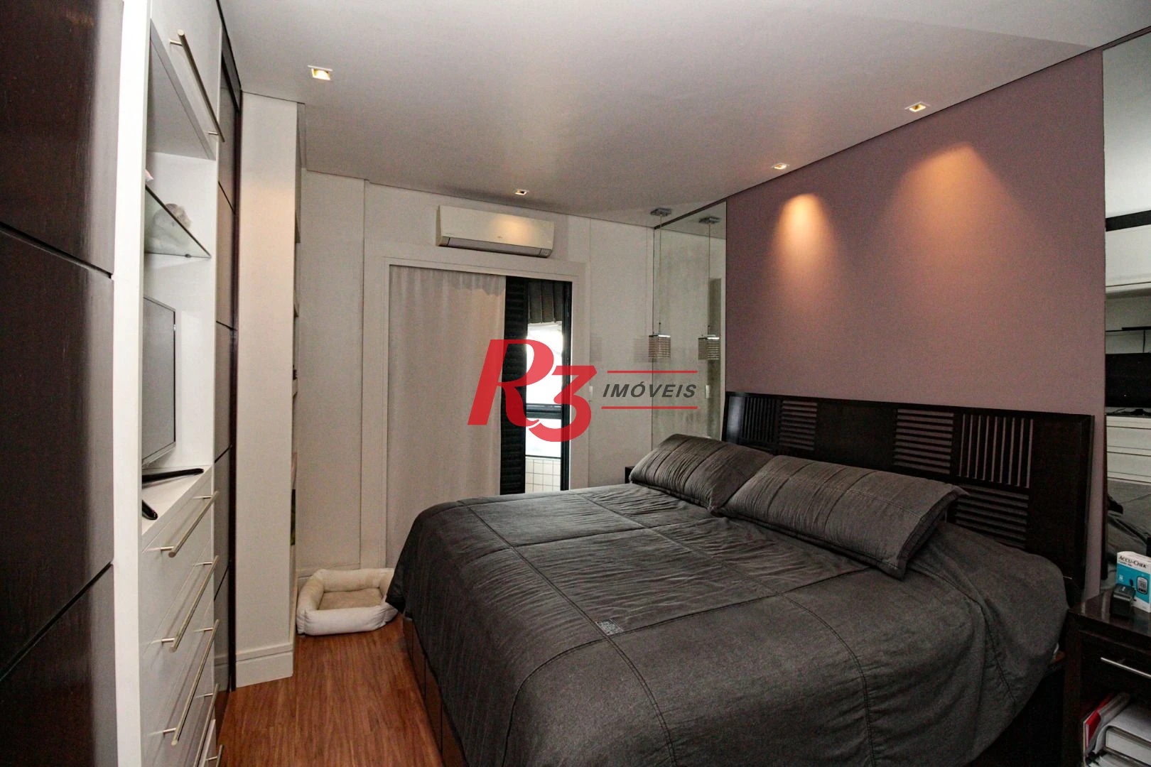 Cobertura com 1 dormitório à venda, 197 m² por R$ 1.500.000,00 - Gonzaga - Santos/SP