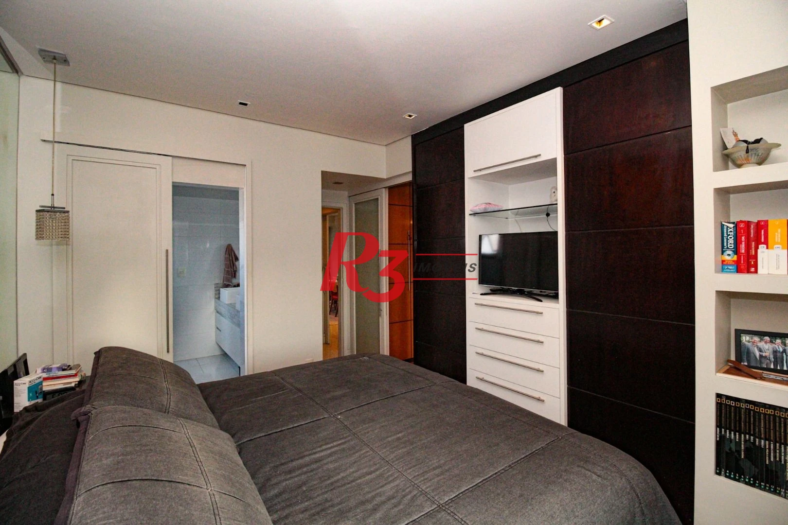 Cobertura com 1 dormitório à venda, 197 m² por R$ 1.500.000,00 - Gonzaga - Santos/SP