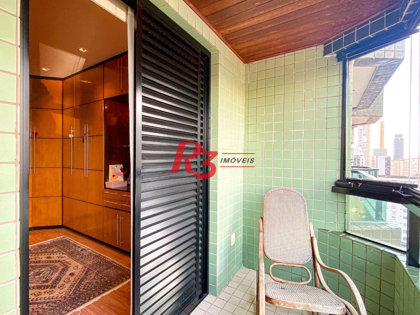 Cobertura com 1 dormitório à venda, 197 m² por R$ 1.500.000,00 - Gonzaga - Santos/SP