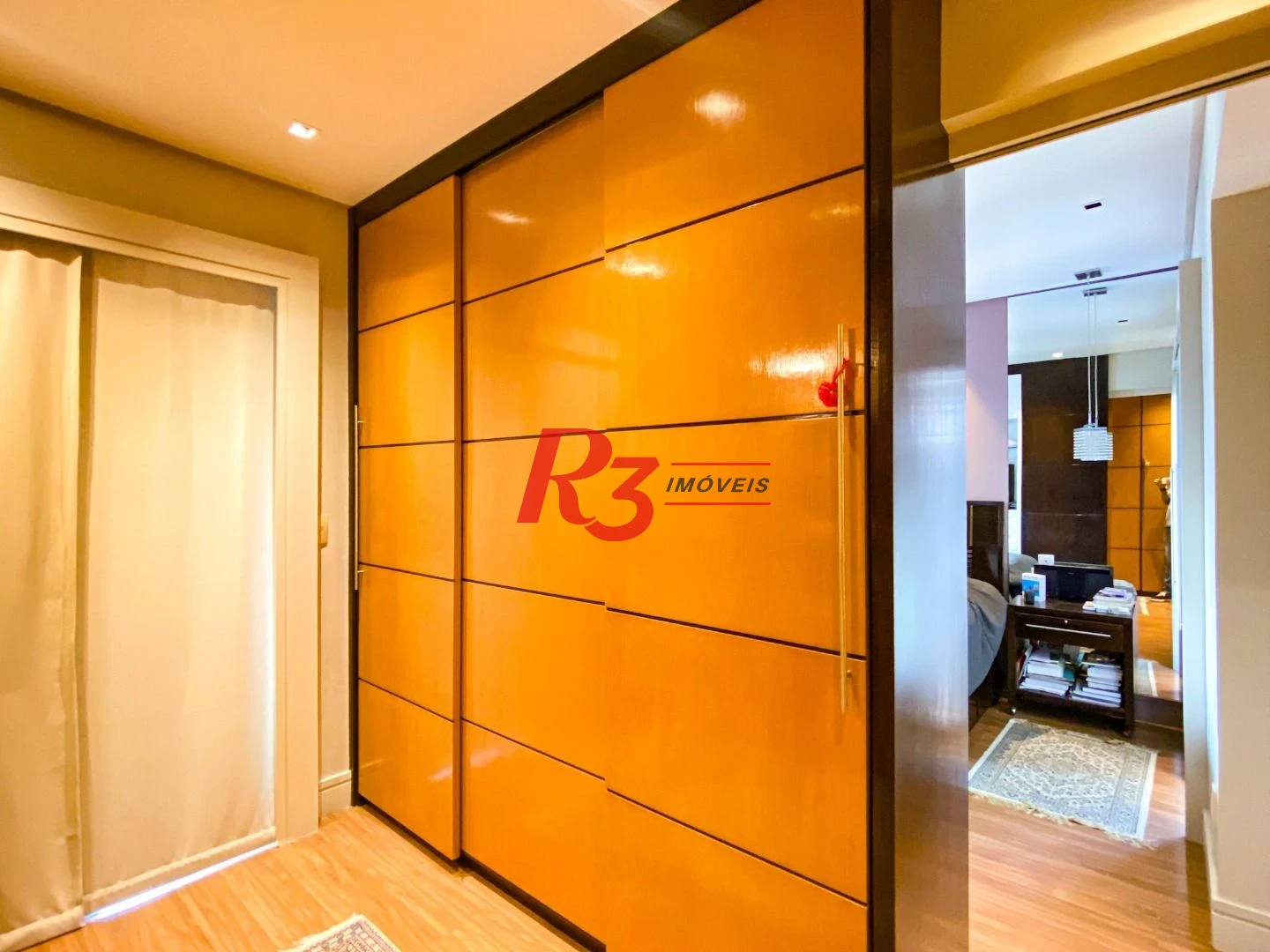 Cobertura com 1 dormitório à venda, 197 m² por R$ 1.500.000,00 - Gonzaga - Santos/SP