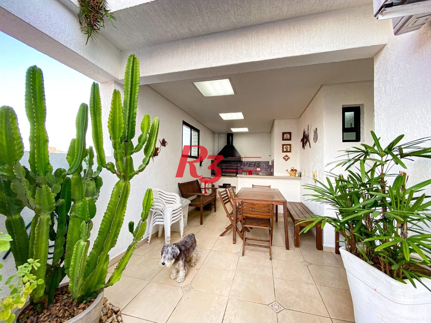 Cobertura com 1 dormitório à venda, 197 m² por R$ 1.500.000,00 - Gonzaga - Santos/SP