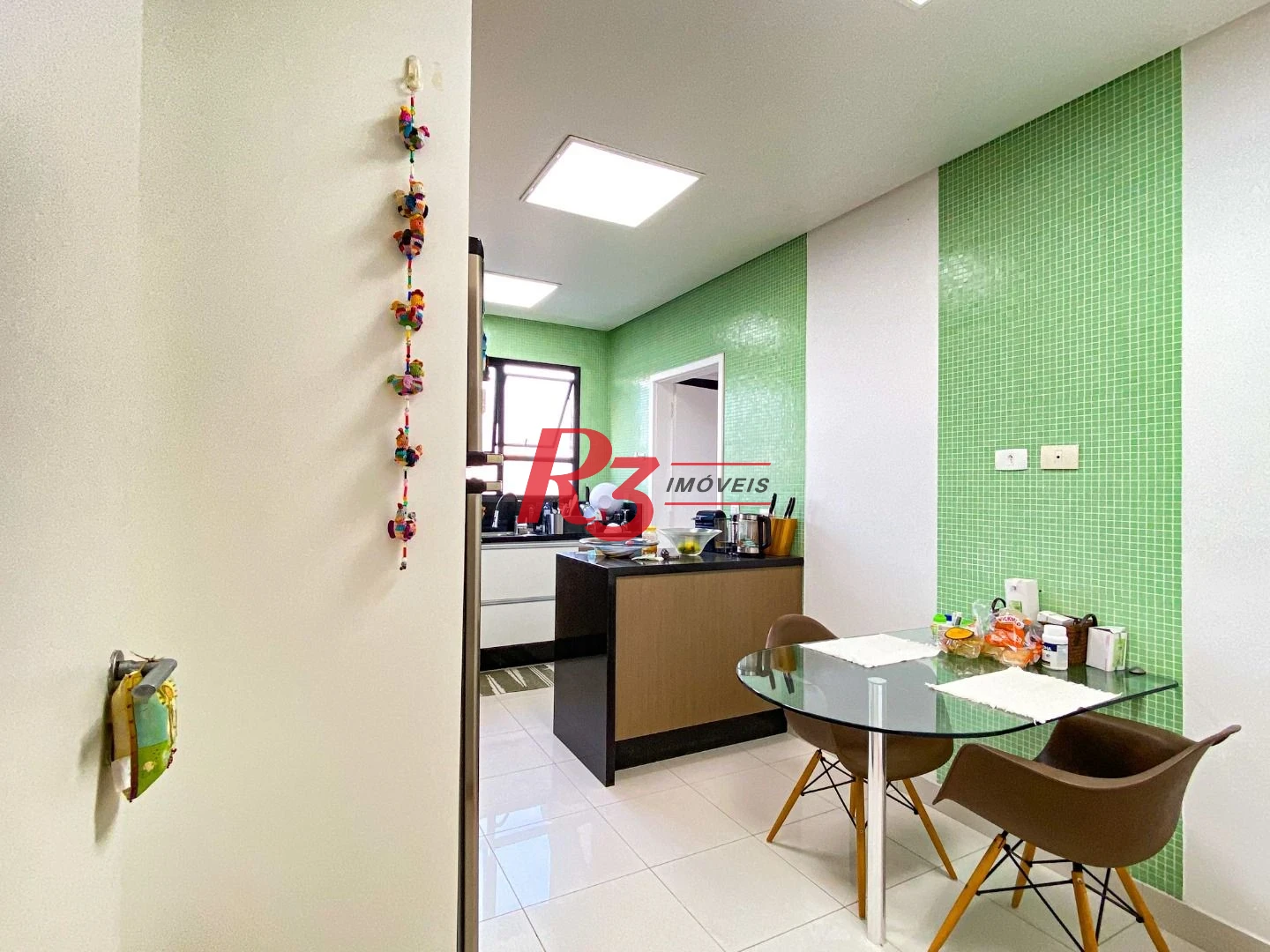 Cobertura com 1 dormitório à venda, 197 m² por R$ 1.500.000,00 - Gonzaga - Santos/SP