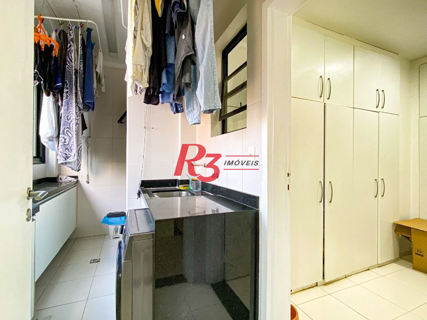 Cobertura com 1 dormitório à venda, 197 m² por R$ 1.500.000,00 - Gonzaga - Santos/SP