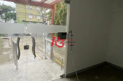 ALUGA-SE CASA COM 10 VAGA 8 SALAS TUDO REFORMADO EXCELENTE OPORTUNIDADE S