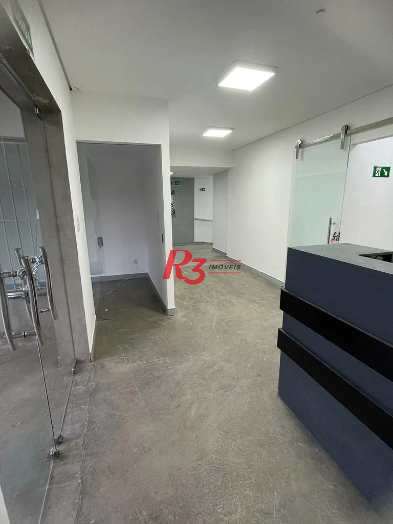 ALUGA-SE CASA COM 10 VAGA 8 SALAS TUDO REFORMADO EXCELENTE OPORTUNIDADE S