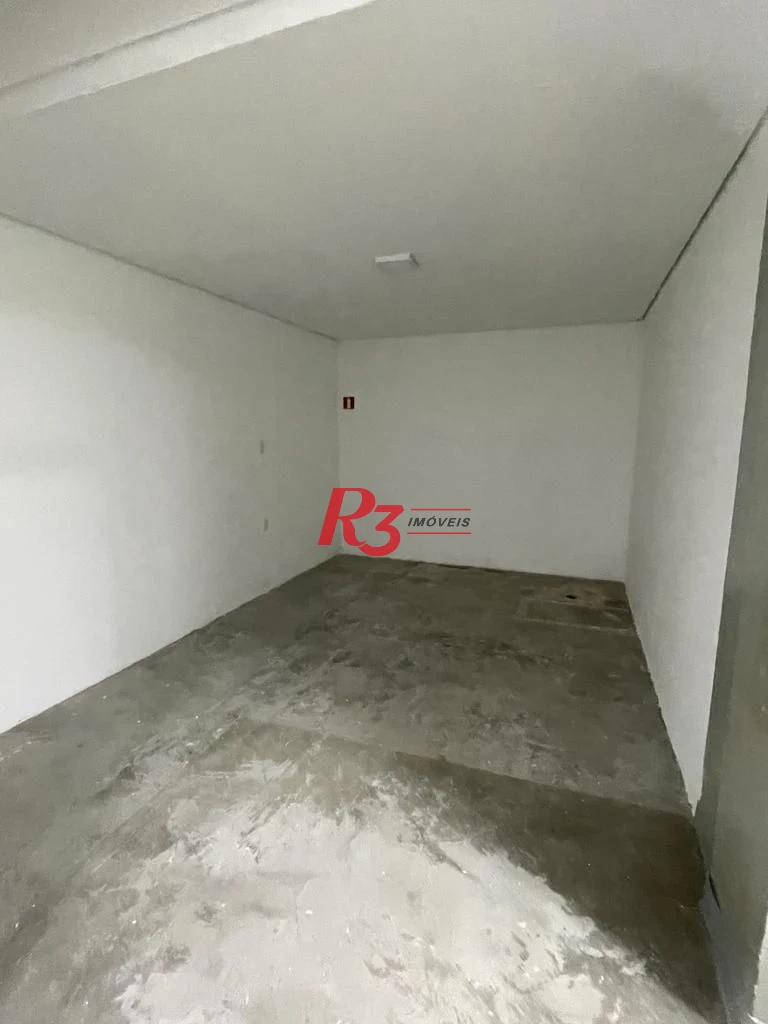 ALUGA-SE CASA COM 10 VAGA 8 SALAS TUDO REFORMADO EXCELENTE OPORTUNIDADE S