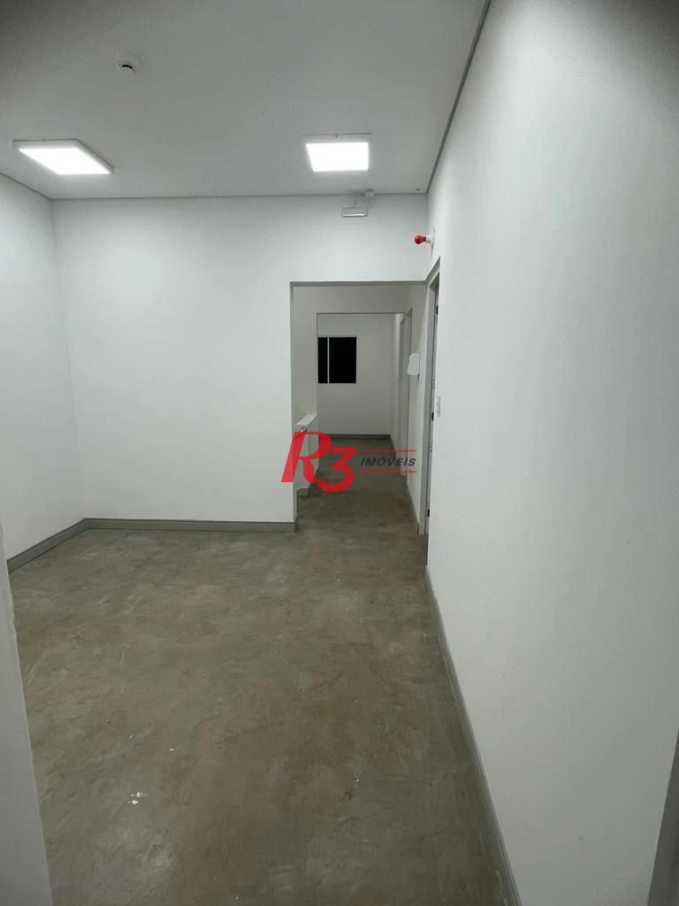 ALUGA-SE CASA COM 10 VAGA 8 SALAS TUDO REFORMADO EXCELENTE OPORTUNIDADE S