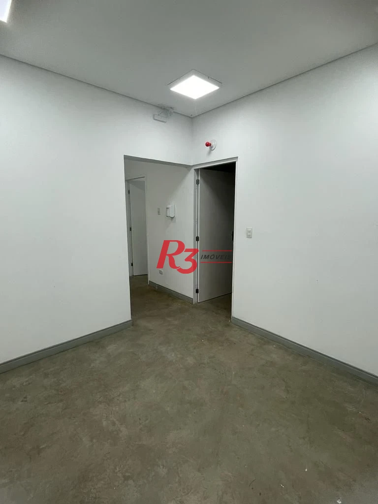 ALUGA-SE CASA COM 10 VAGA 8 SALAS TUDO REFORMADO EXCELENTE OPORTUNIDADE S