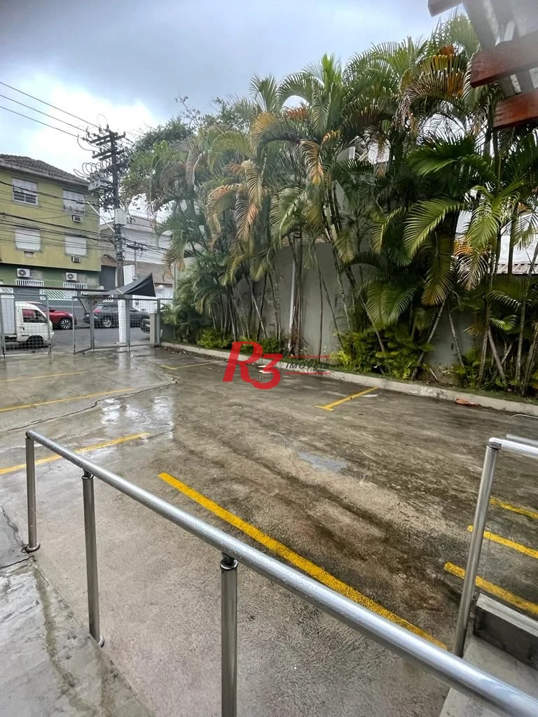 ALUGA-SE CASA COM 10 VAGA 8 SALAS TUDO REFORMADO EXCELENTE OPORTUNIDADE S
