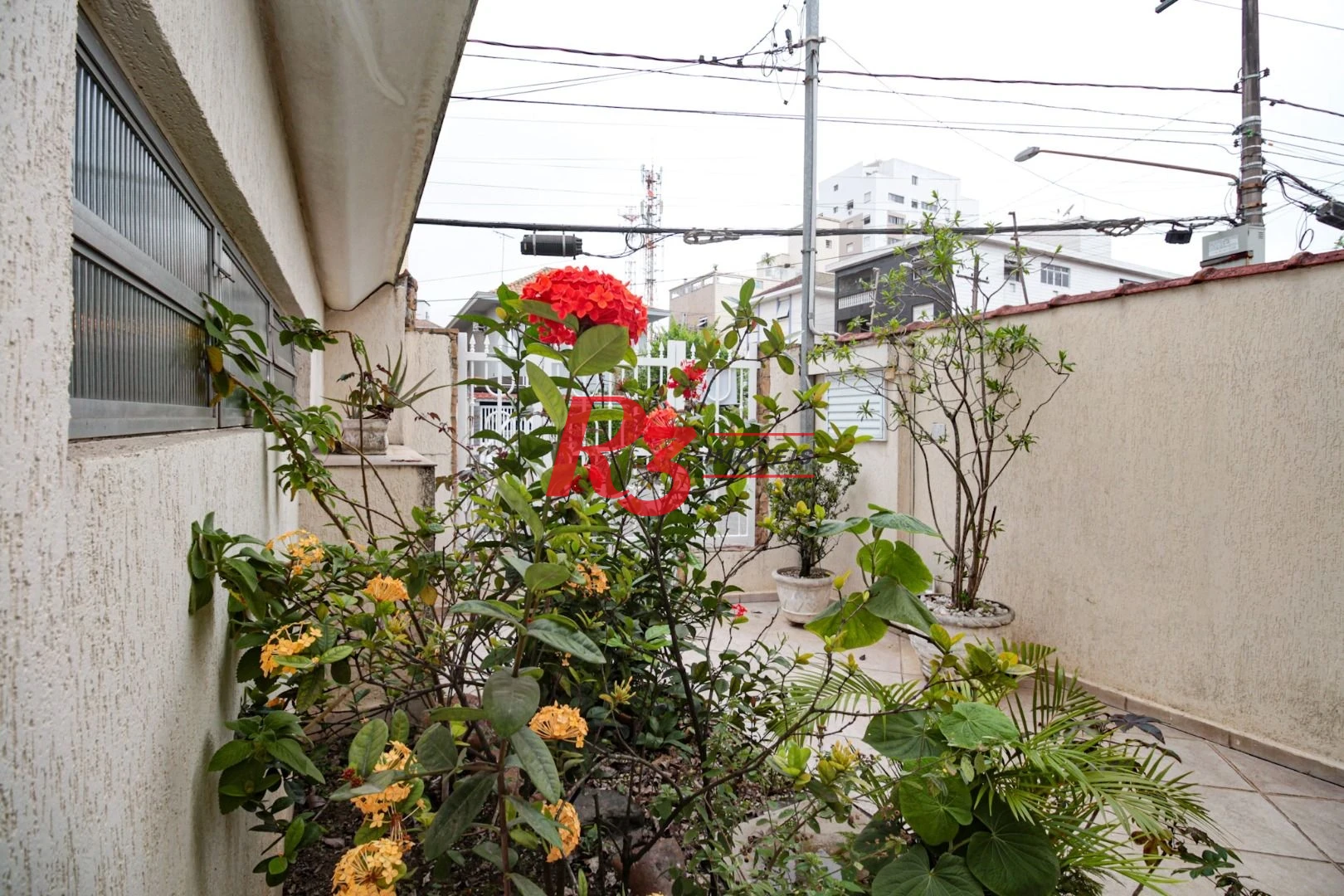 Sobrado para alugar, 310 m² por R$ 14.999,67/mês - Aparecida - Santos/SP
