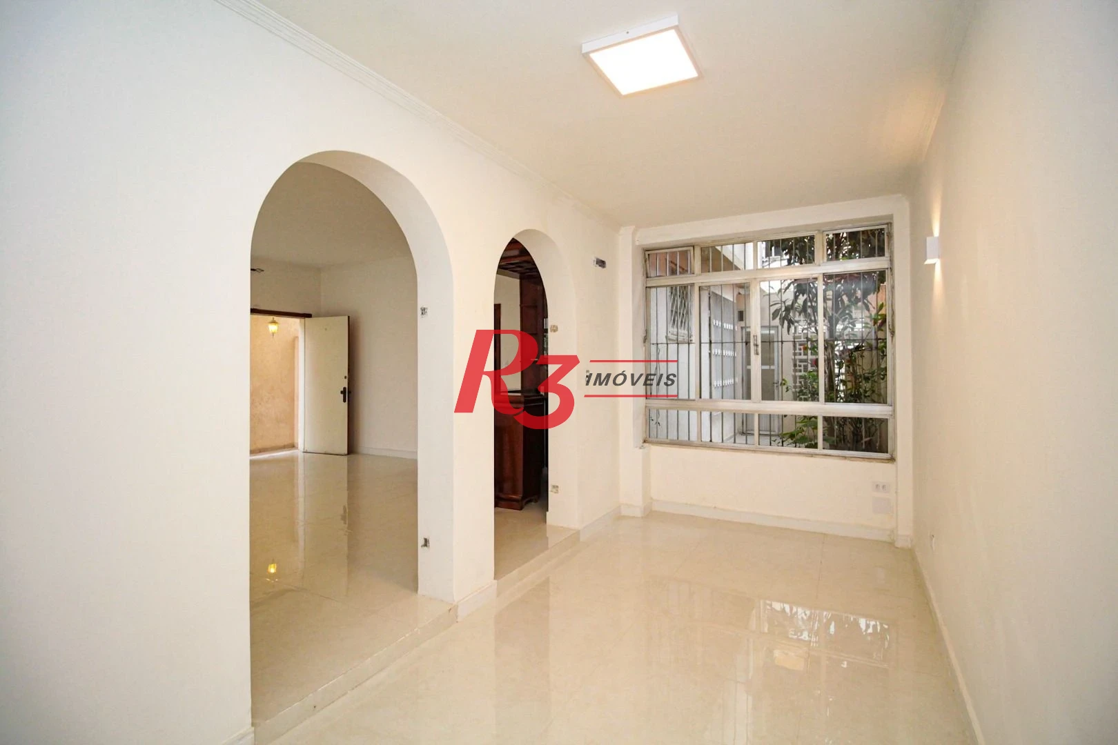 Sobrado para alugar, 310 m² por R$ 14.999,67/mês - Aparecida - Santos/SP