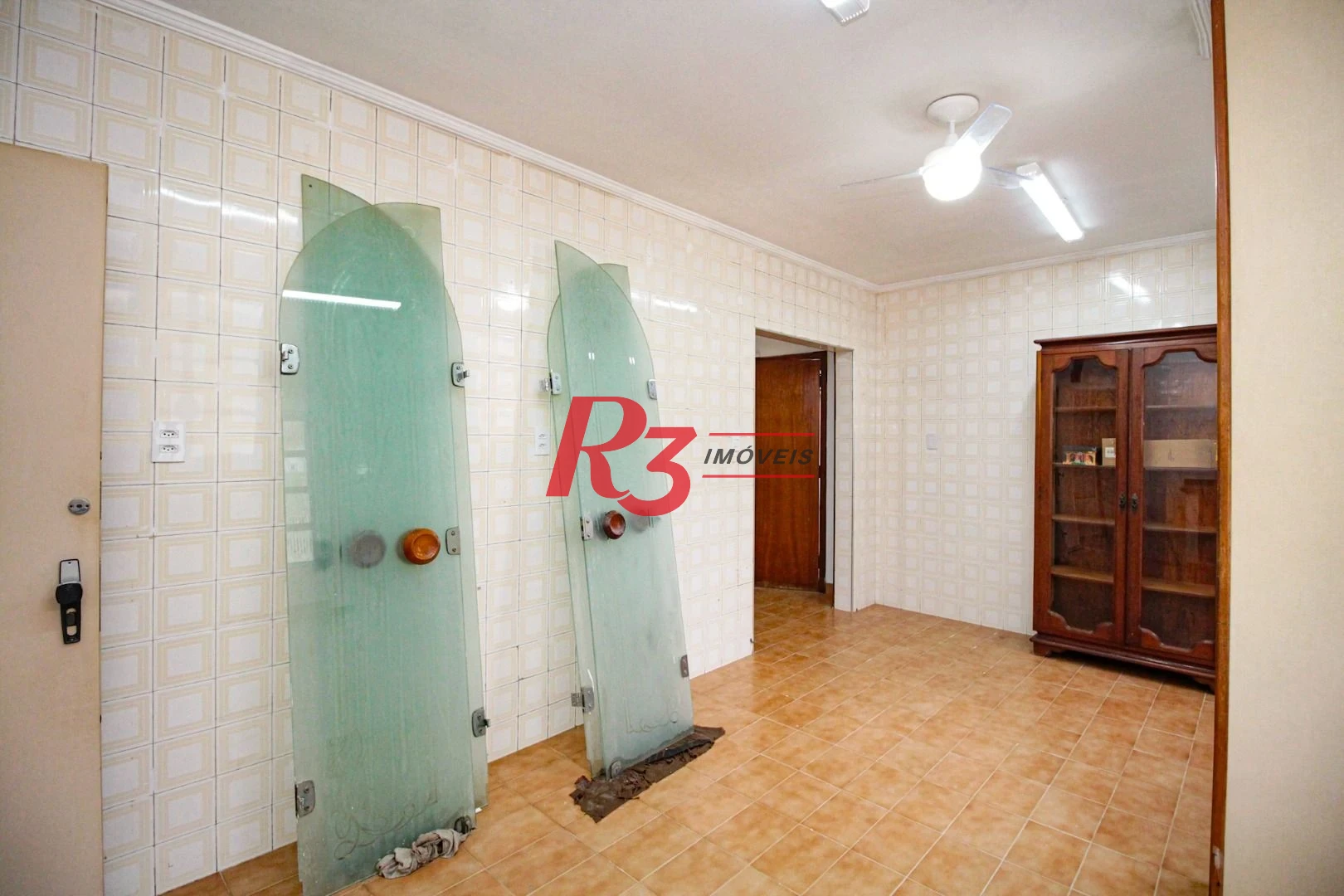 Sobrado para alugar, 310 m² por R$ 14.999,67/mês - Aparecida - Santos/SP