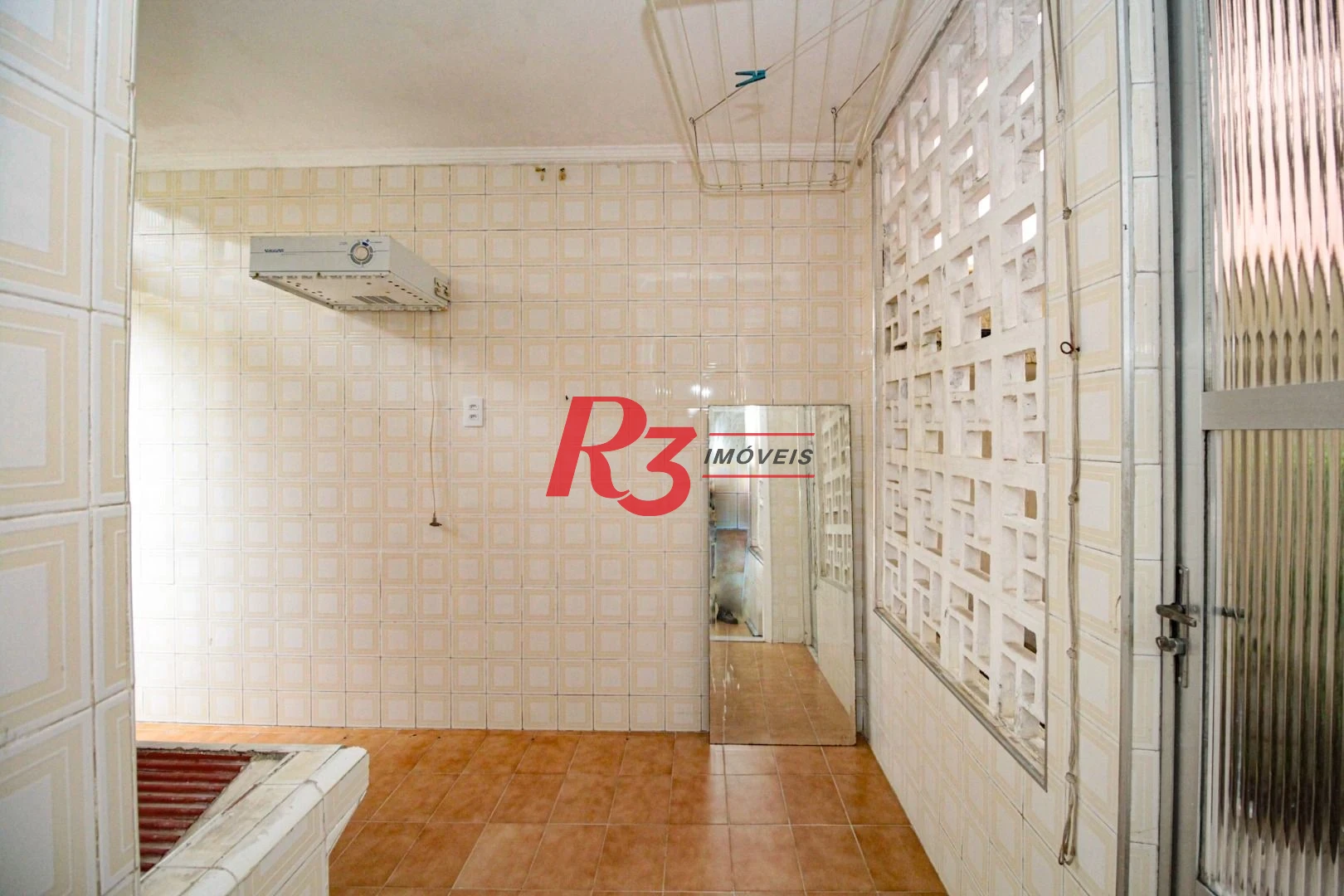 Sobrado para alugar, 310 m² por R$ 14.999,67/mês - Aparecida - Santos/SP