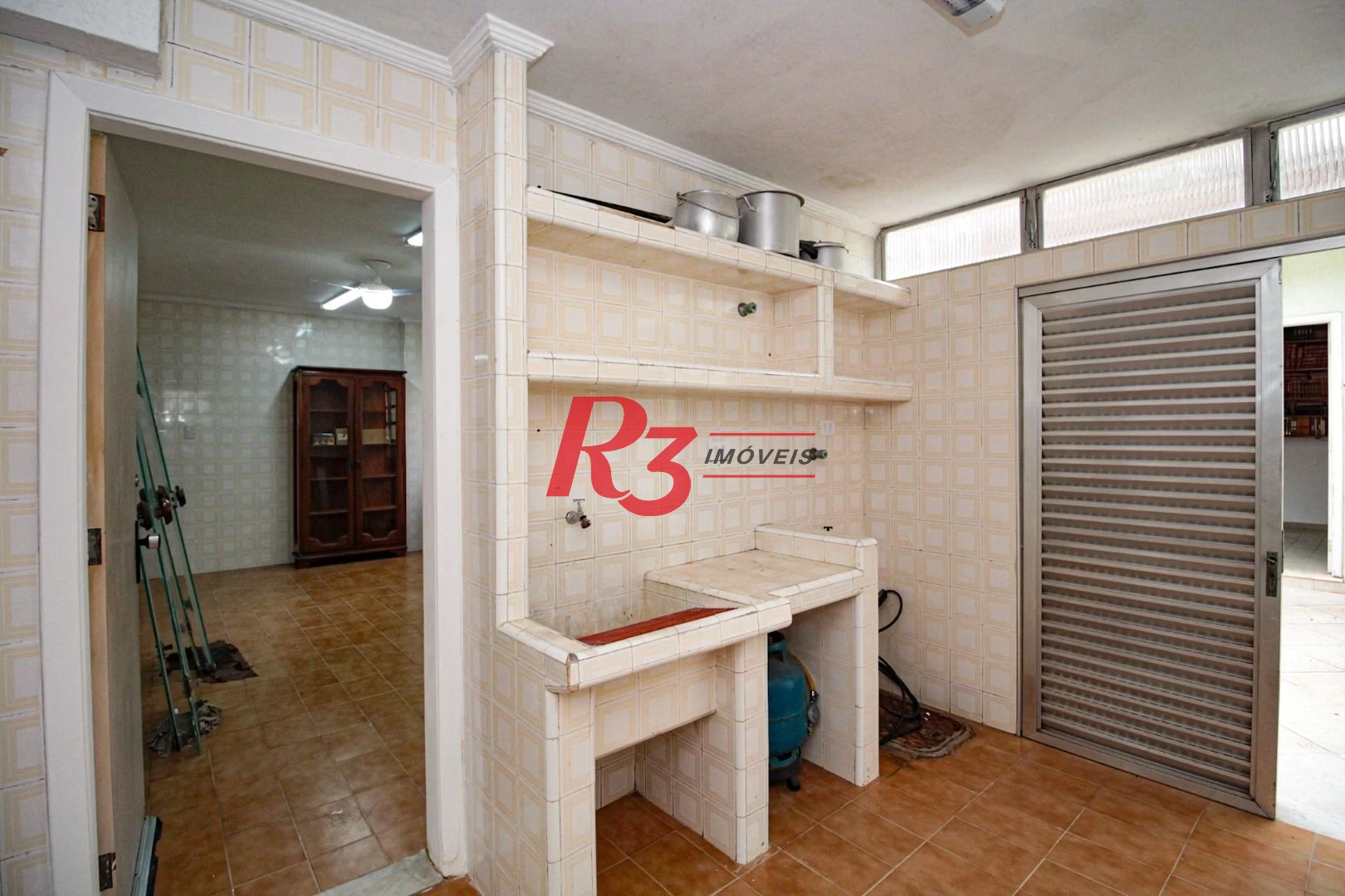Sobrado para alugar, 310 m² por R$ 14.999,67/mês - Aparecida - Santos/SP