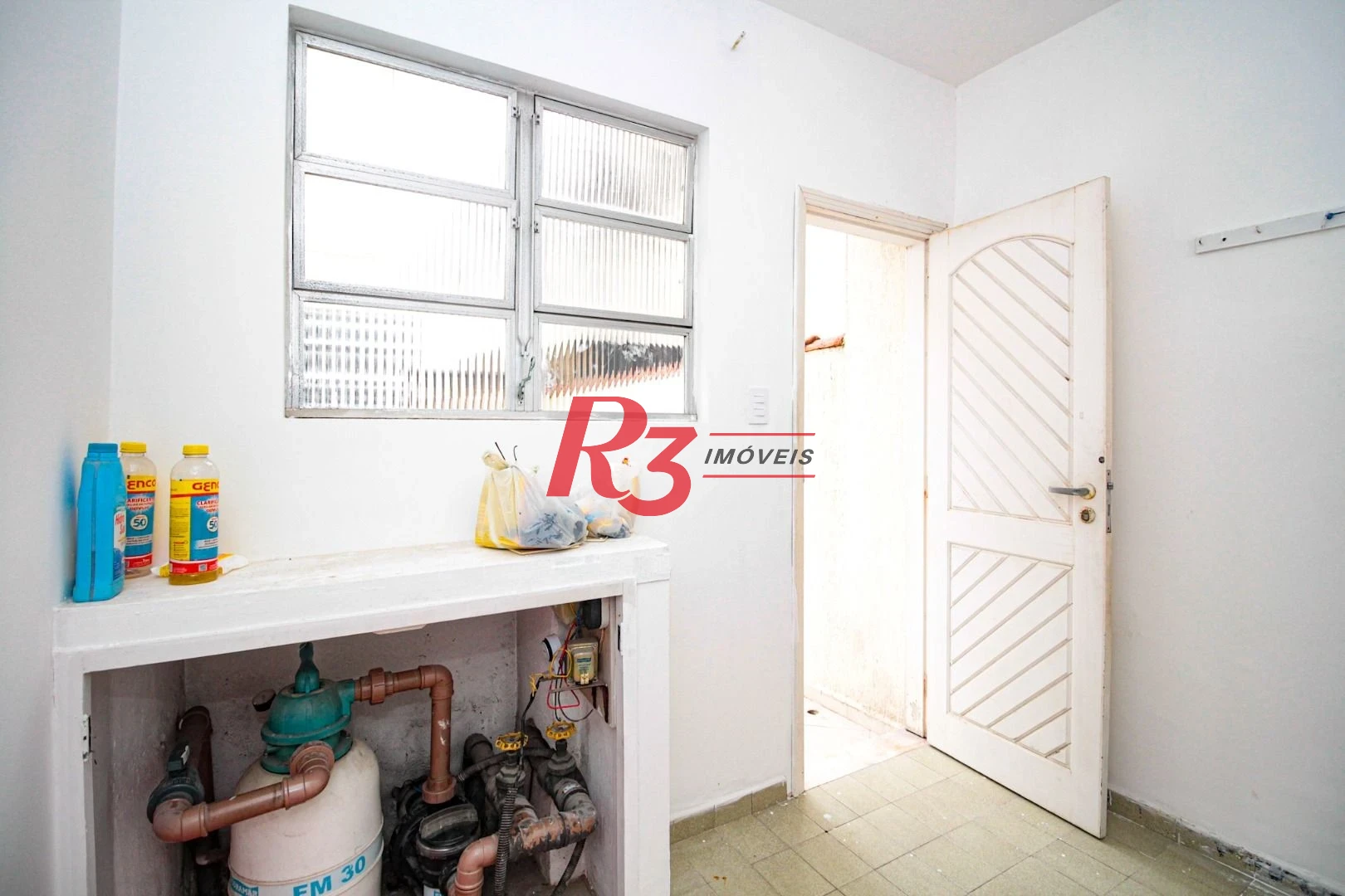 Sobrado para alugar, 310 m² por R$ 14.999,67/mês - Aparecida - Santos/SP