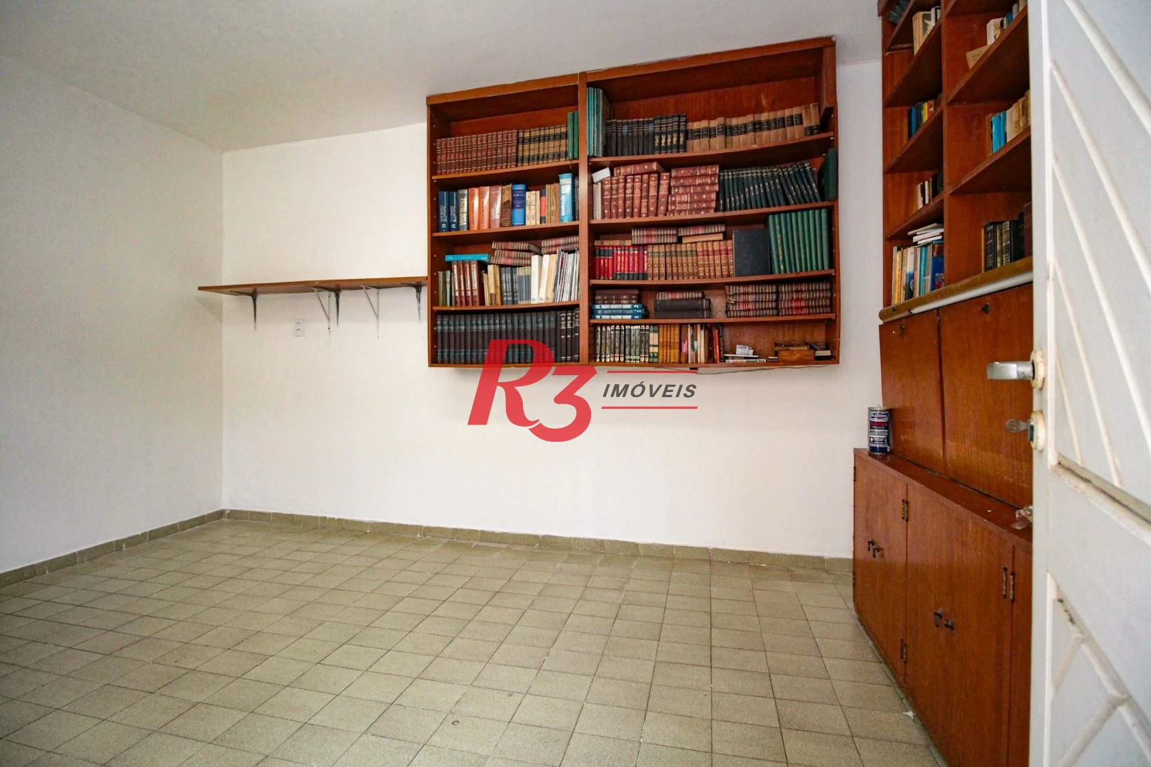 Sobrado para alugar, 310 m² por R$ 14.999,67/mês - Aparecida - Santos/SP