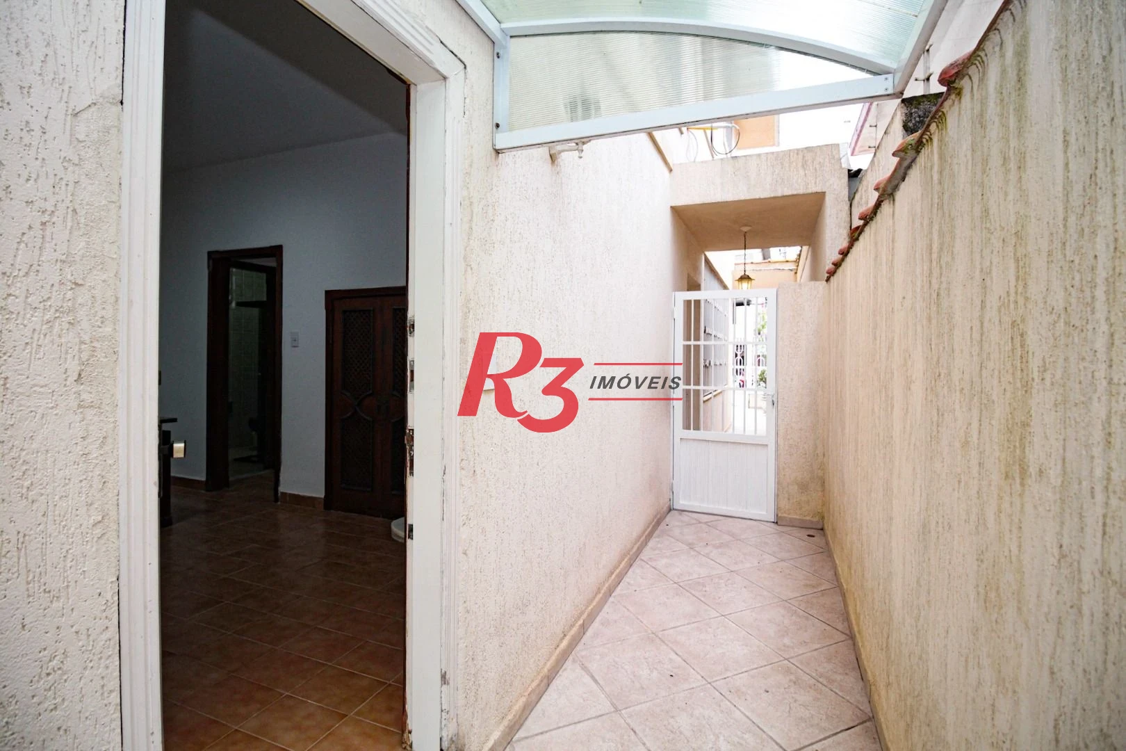 Sobrado para alugar, 310 m² por R$ 14.999,67/mês - Aparecida - Santos/SP
