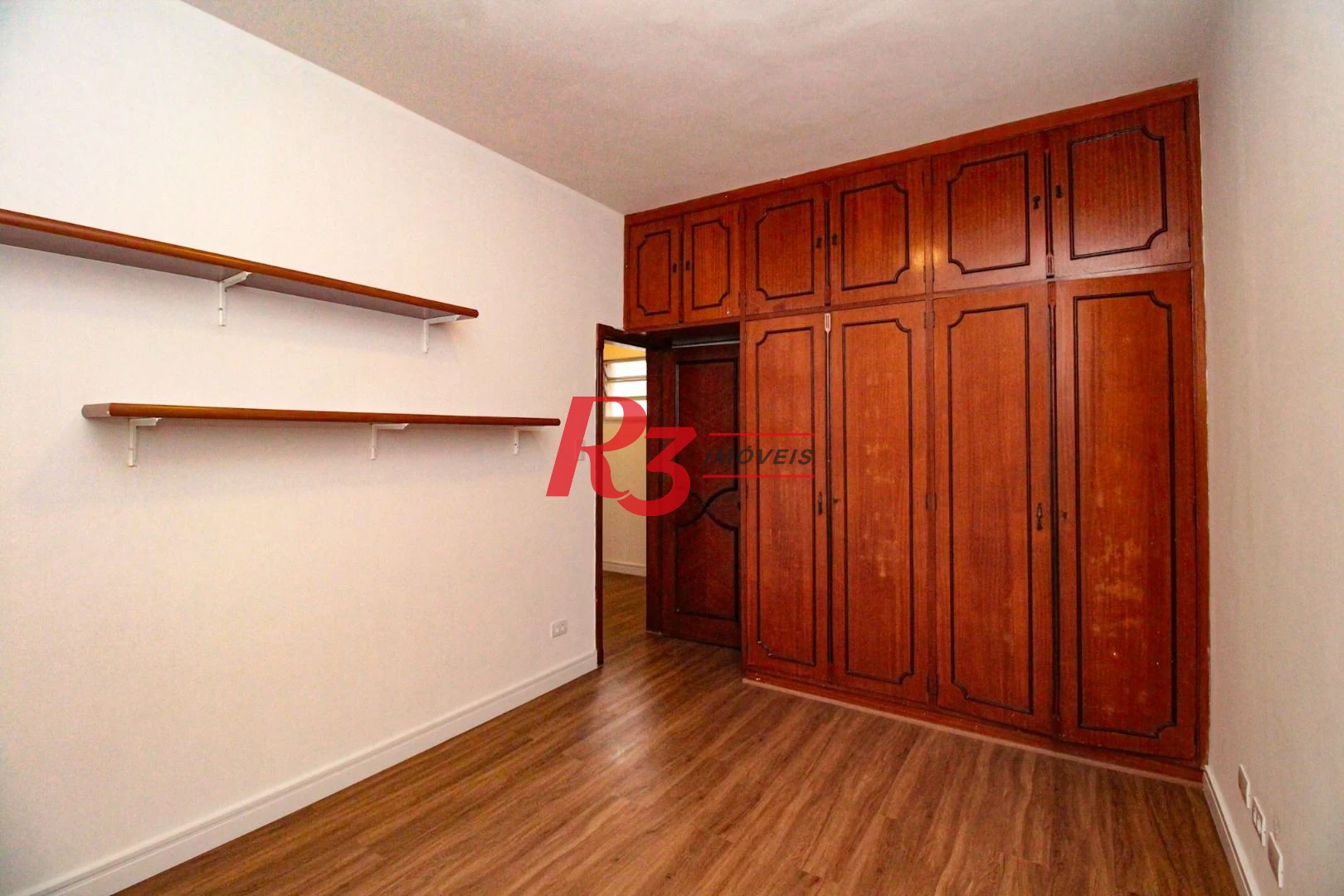 Sobrado para alugar, 310 m² por R$ 14.999,67/mês - Aparecida - Santos/SP