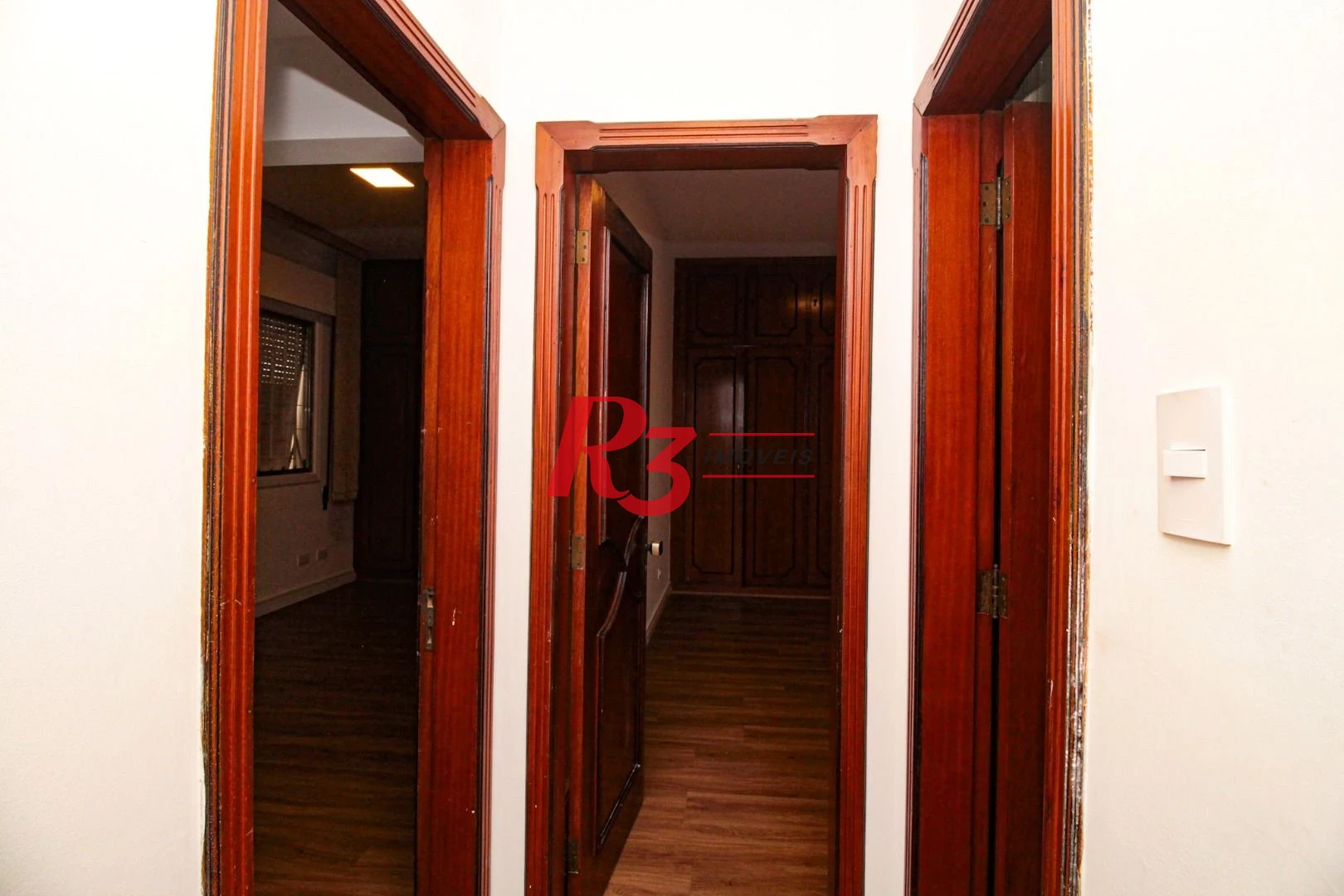 Sobrado para alugar, 310 m² por R$ 14.999,67/mês - Aparecida - Santos/SP