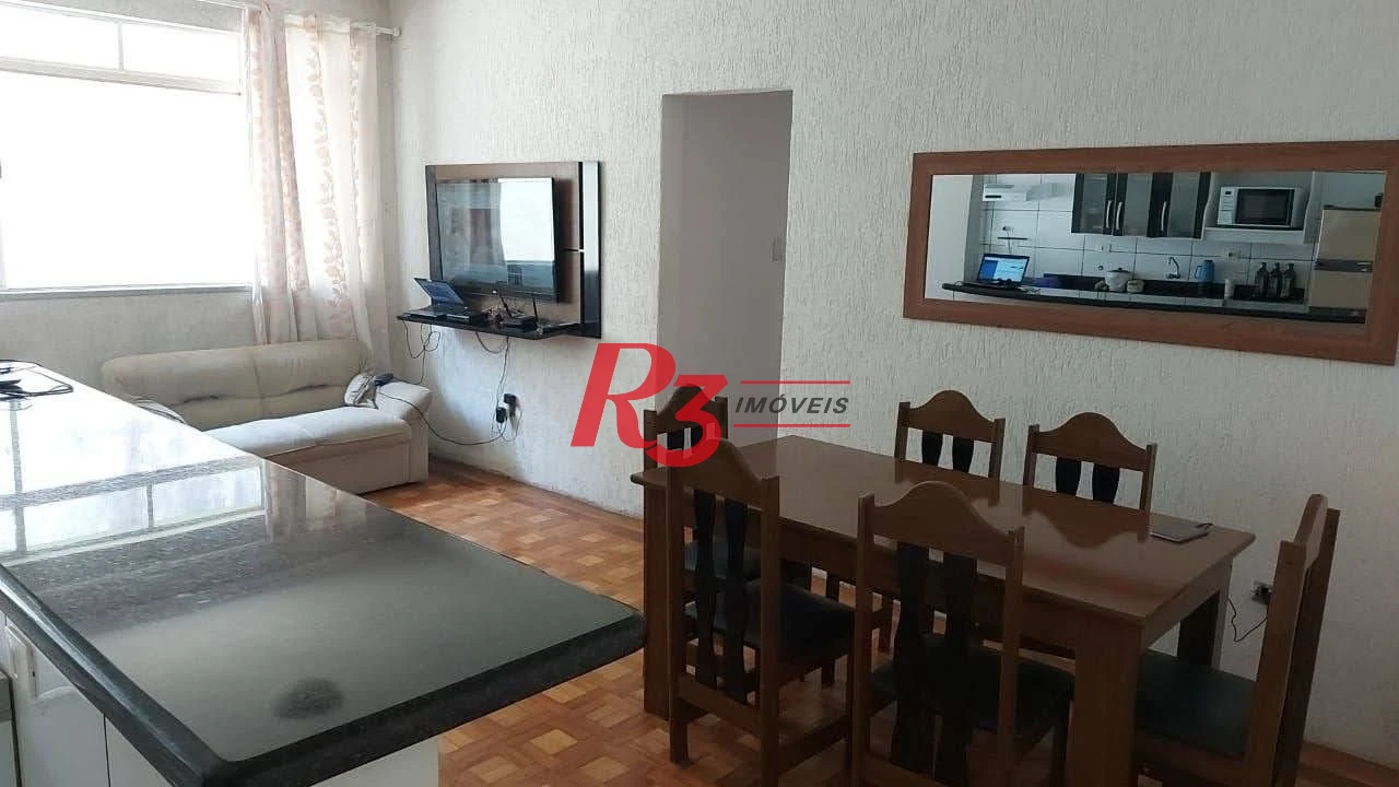 Apartamento de 2 quartos na Vila Mathias.