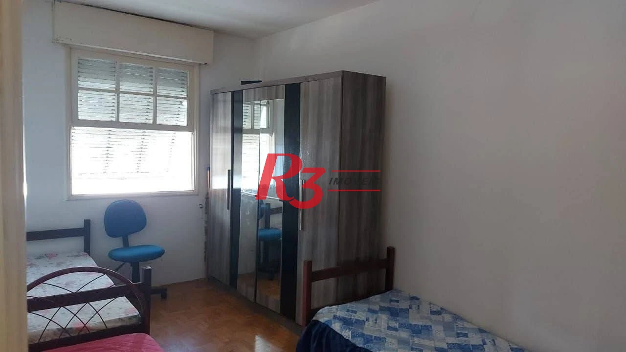Apartamento de 2 quartos na Vila Mathias.