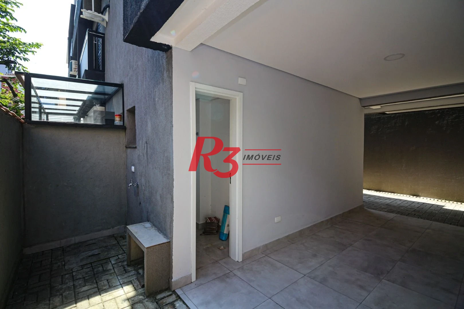 Sobrado com 2 dormitórios à venda, 92 m² por R$ 550.000,00 - Marapé - Santos/SP