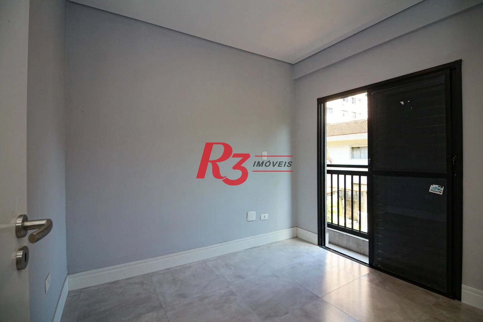 Sobrado com 2 dormitórios à venda, 92 m² por R$ 550.000,00 - Marapé - Santos/SP