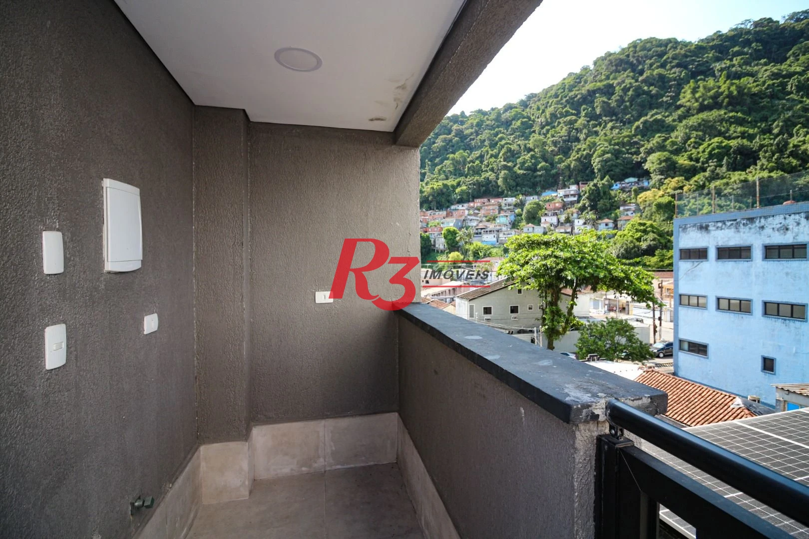 Sobrado com 2 dormitórios à venda, 92 m² por R$ 550.000,00 - Marapé - Santos/SP