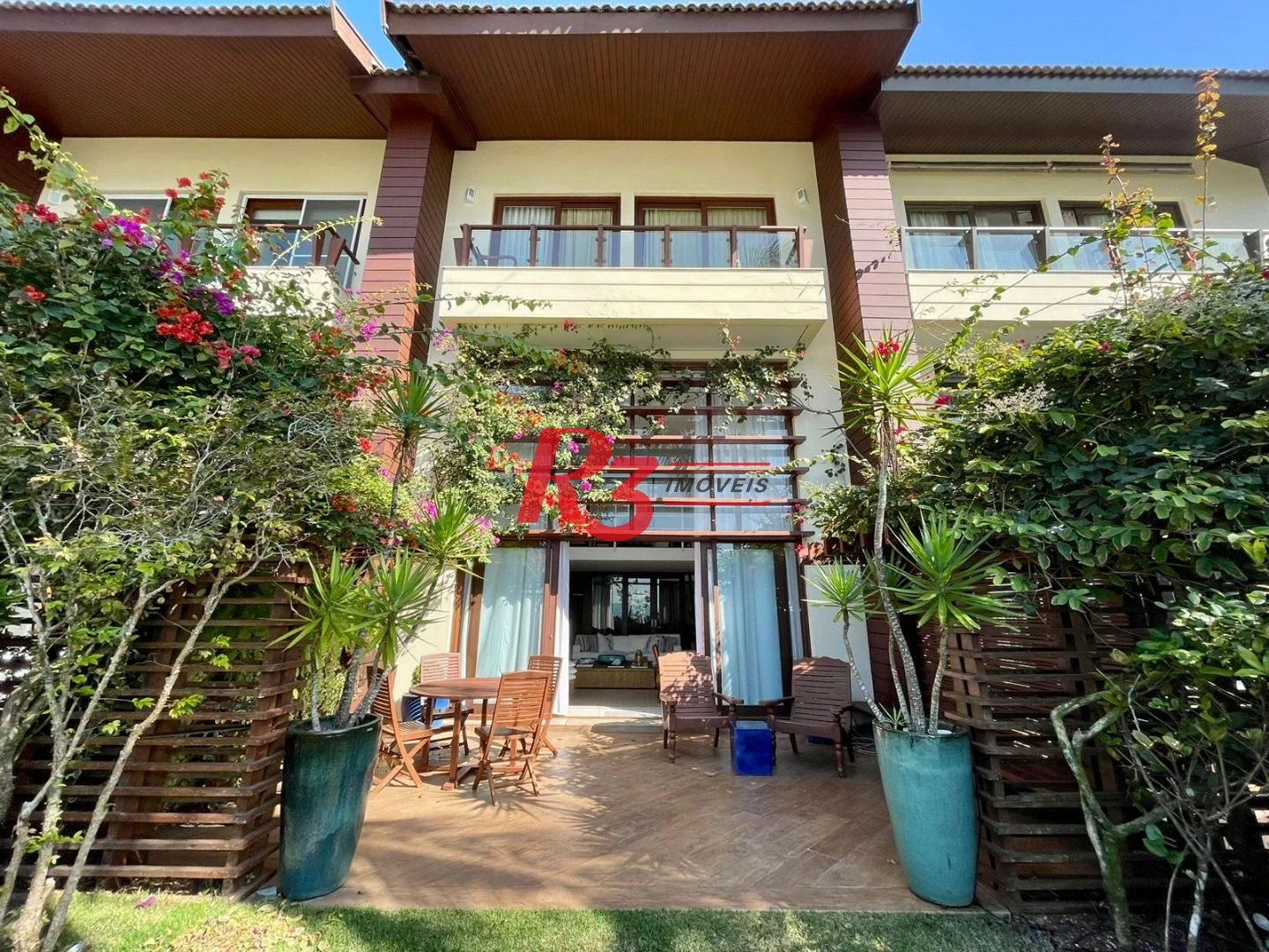 Casa com 5 suítes à venda, 408 m² por R$ 6.500.000 - Balneário Praia do Pernambuco - Guarujá/SP