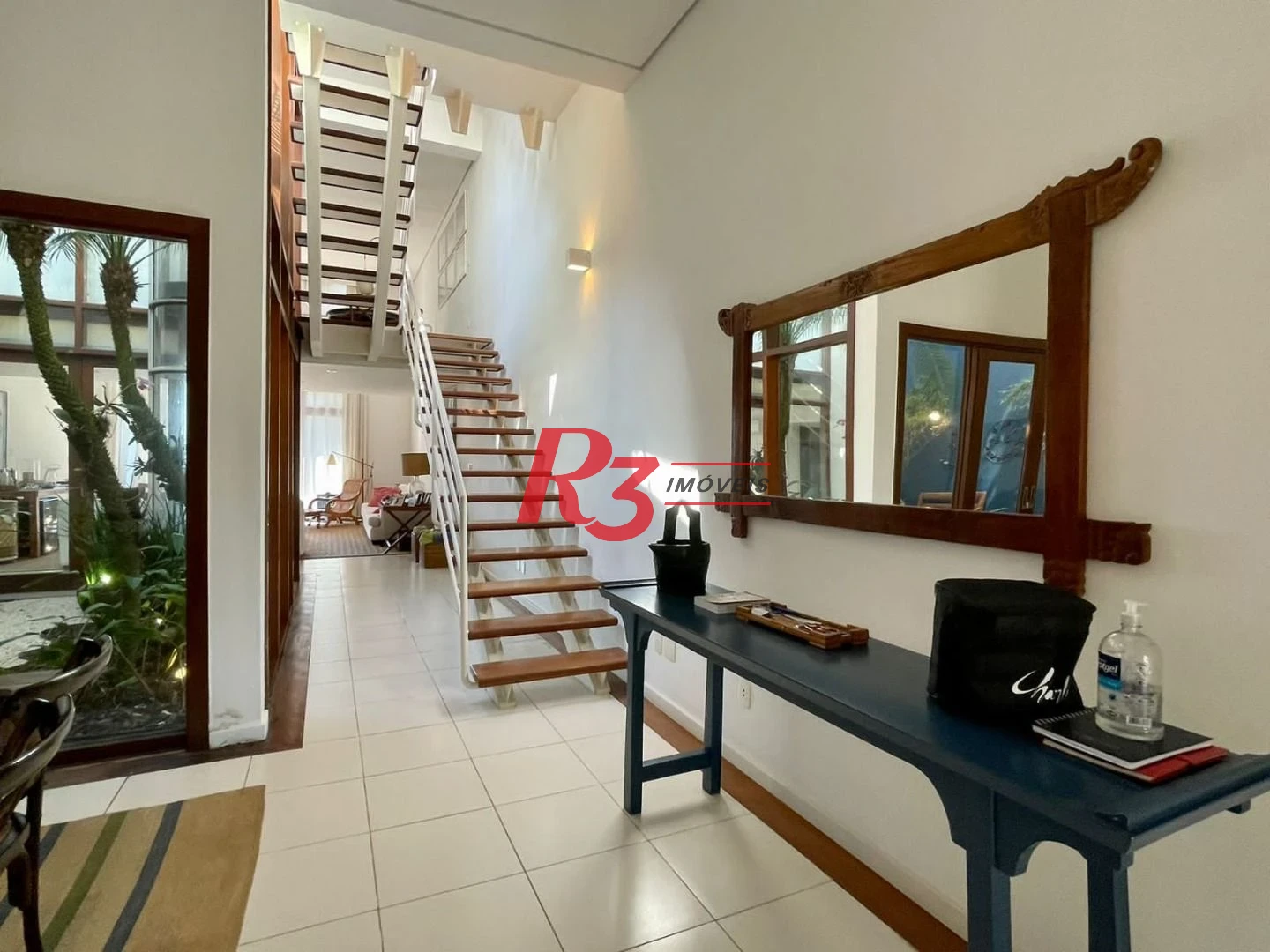 Casa com 5 suítes à venda, 408 m² por R$ 6.500.000 - Balneário Praia do Pernambuco - Guarujá/SP