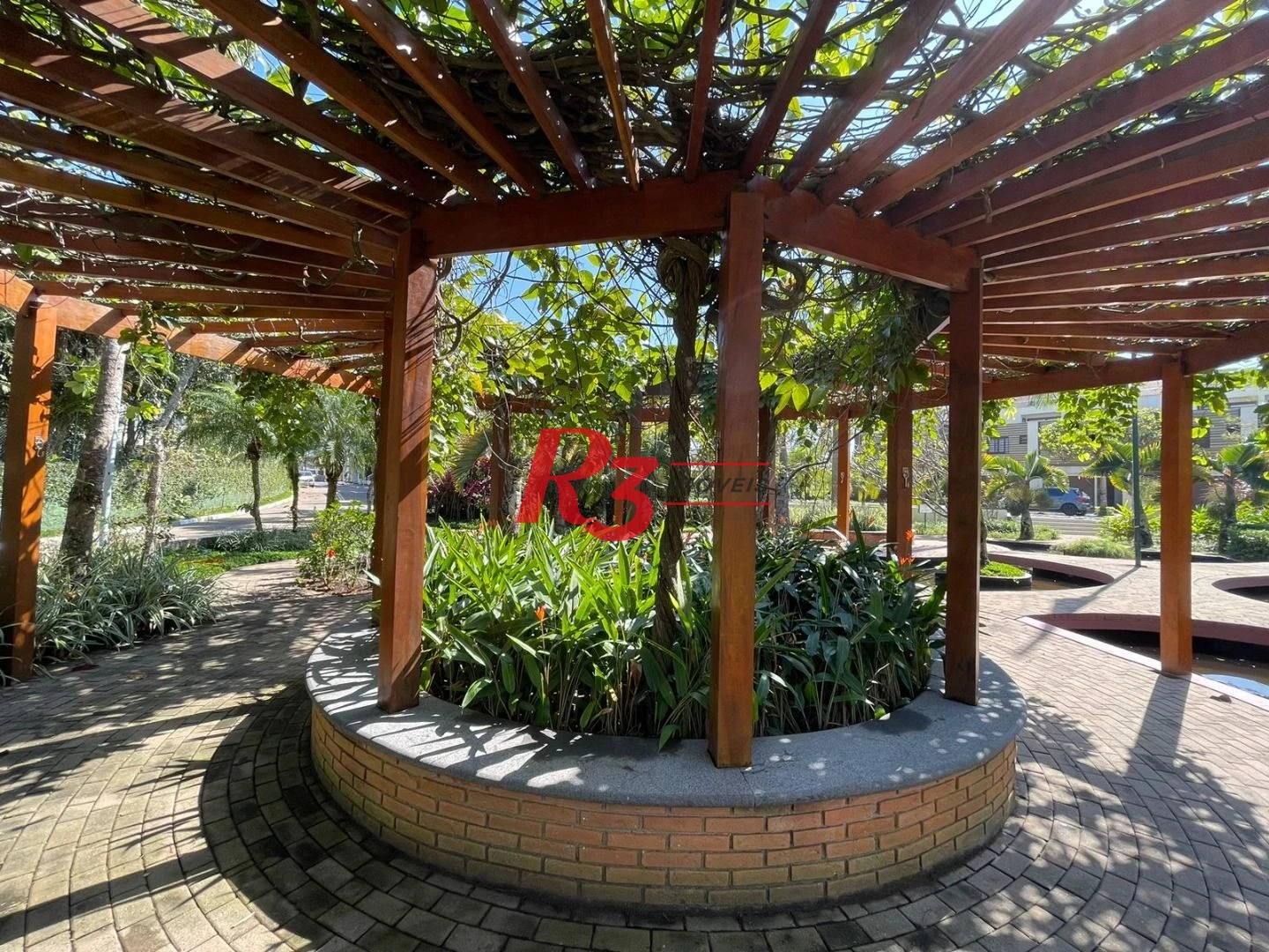 Casa com 5 suítes à venda, 408 m² por R$ 6.500.000 - Balneário Praia do Pernambuco - Guarujá/SP
