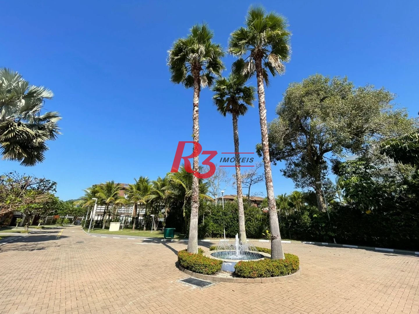 Casa com 5 suítes à venda, 408 m² por R$ 6.500.000 - Balneário Praia do Pernambuco - Guarujá/SP