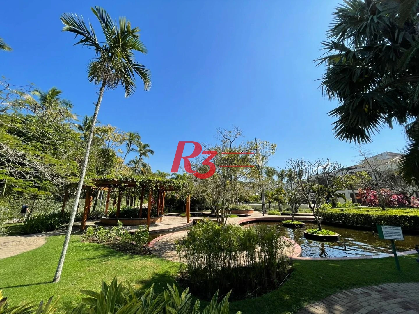 Casa com 5 suítes à venda, 408 m² por R$ 6.500.000 - Balneário Praia do Pernambuco - Guarujá/SP