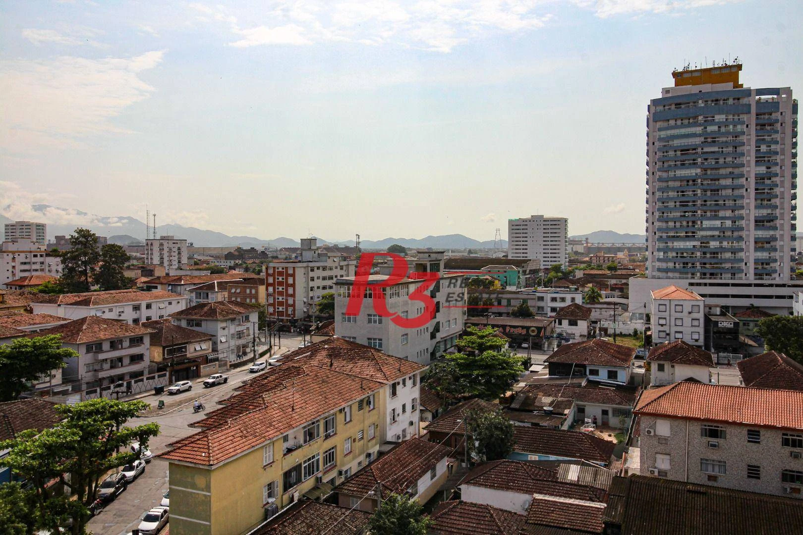 Apartamento com 2 dormitórios à venda, 70 m² por R$ 830.000,00 - Encruzilhada - Santos/SP