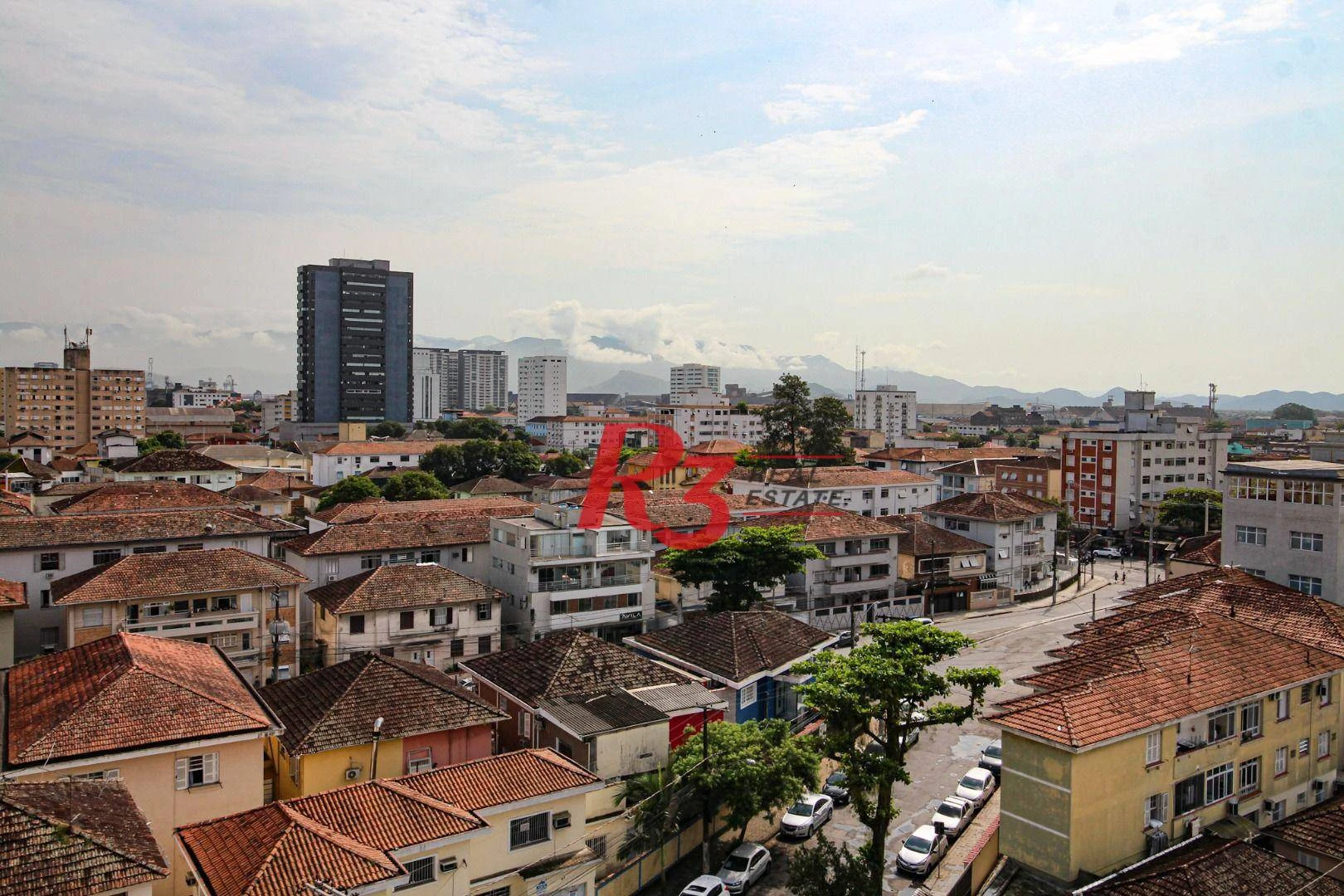 Apartamento com 2 dormitórios à venda, 70 m² por R$ 830.000,00 - Encruzilhada - Santos/SP