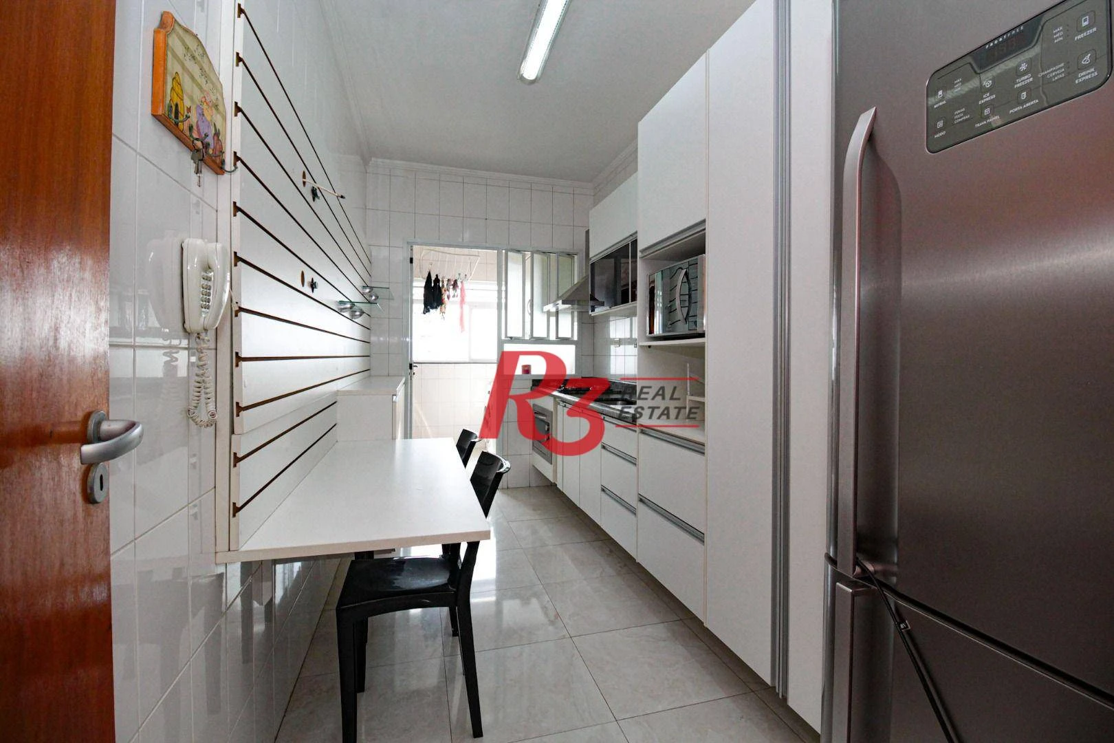 Apartamento com 2 dormitórios à venda, 70 m² por R$ 830.000,00 - Encruzilhada - Santos/SP